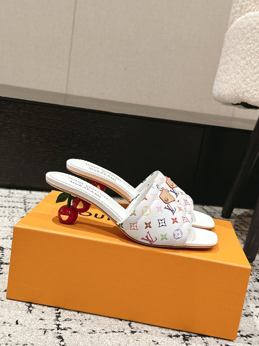 LV CHERRY HIGH HEELS 25S 55 MM IN WHITE CALFSKIN STYLE 13 - 35