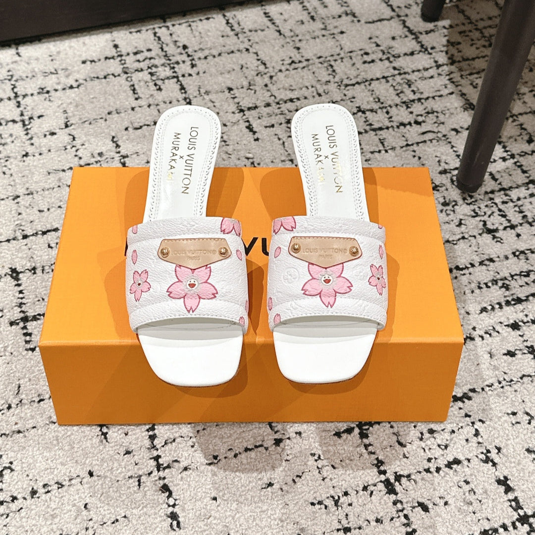 LV CHERRY HIGH HEELS 25S 55 MM IN WHITE CALFSKIN STYLE 3 - 35