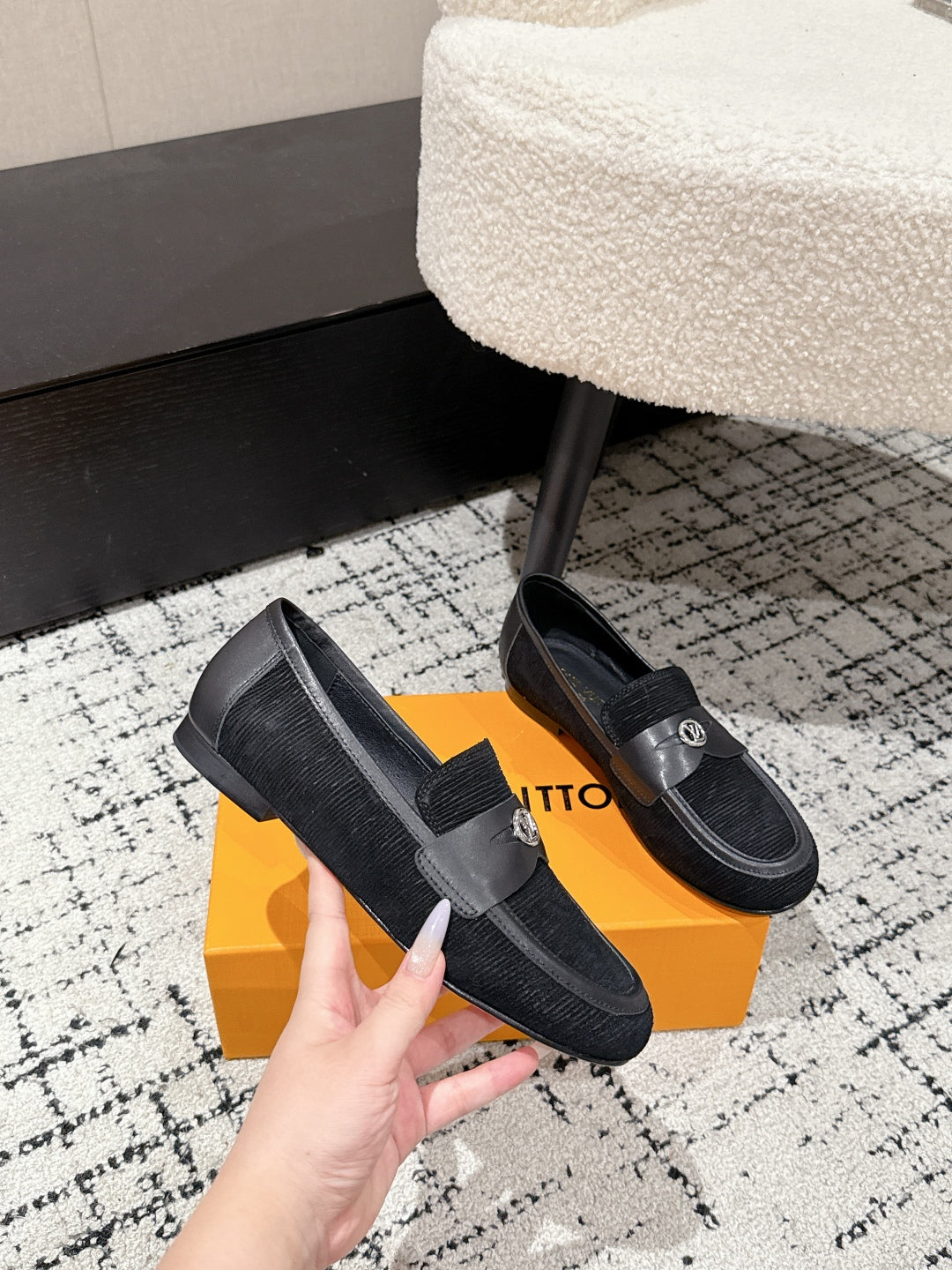 LV LOAFER 25S IN BLACK SUEDE AND CALFSKIN - 35