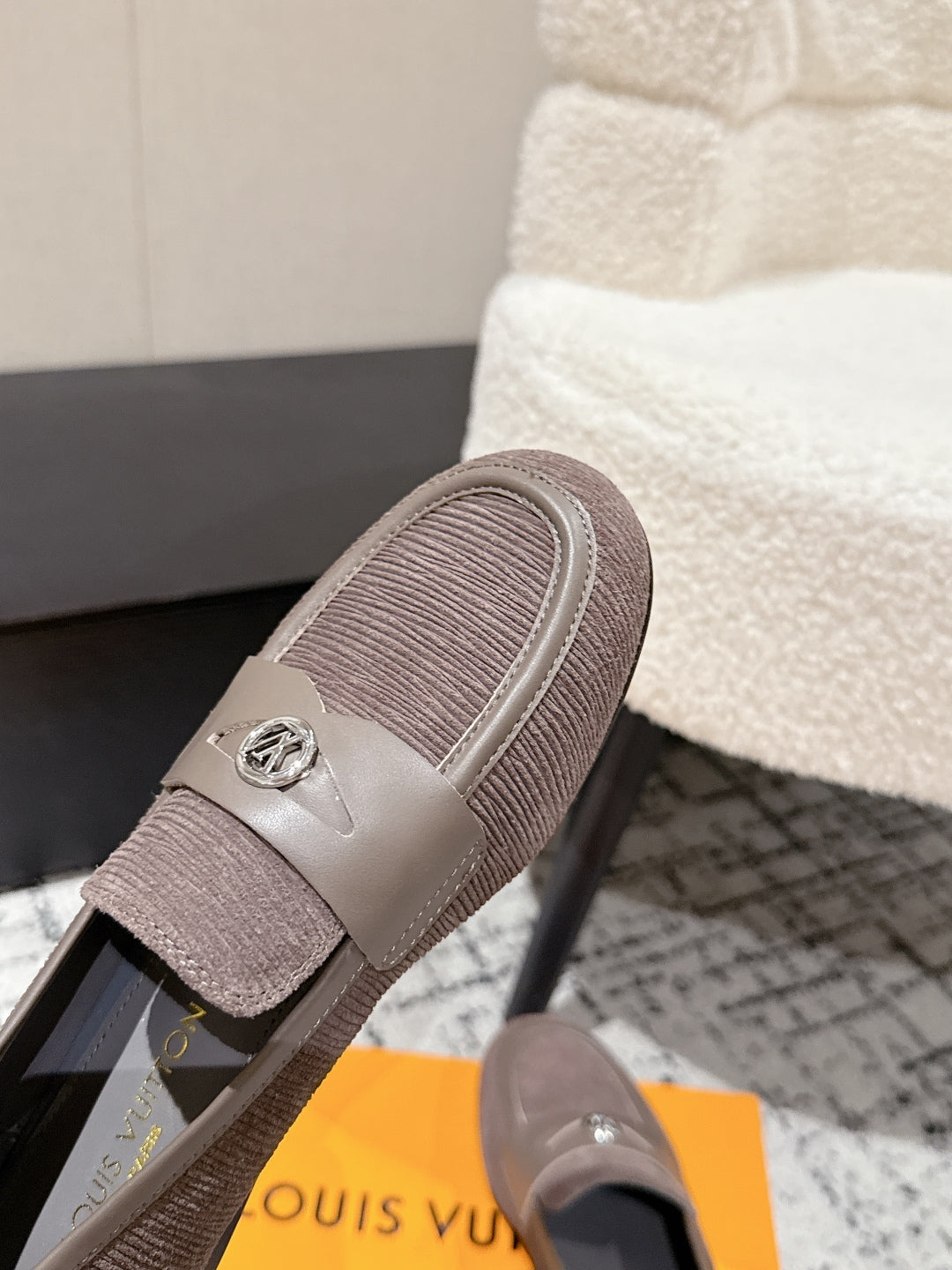 LV LOAFER 25S IN DUSTY ROSE BROWN SUEDE AND CALFSKIN - 35