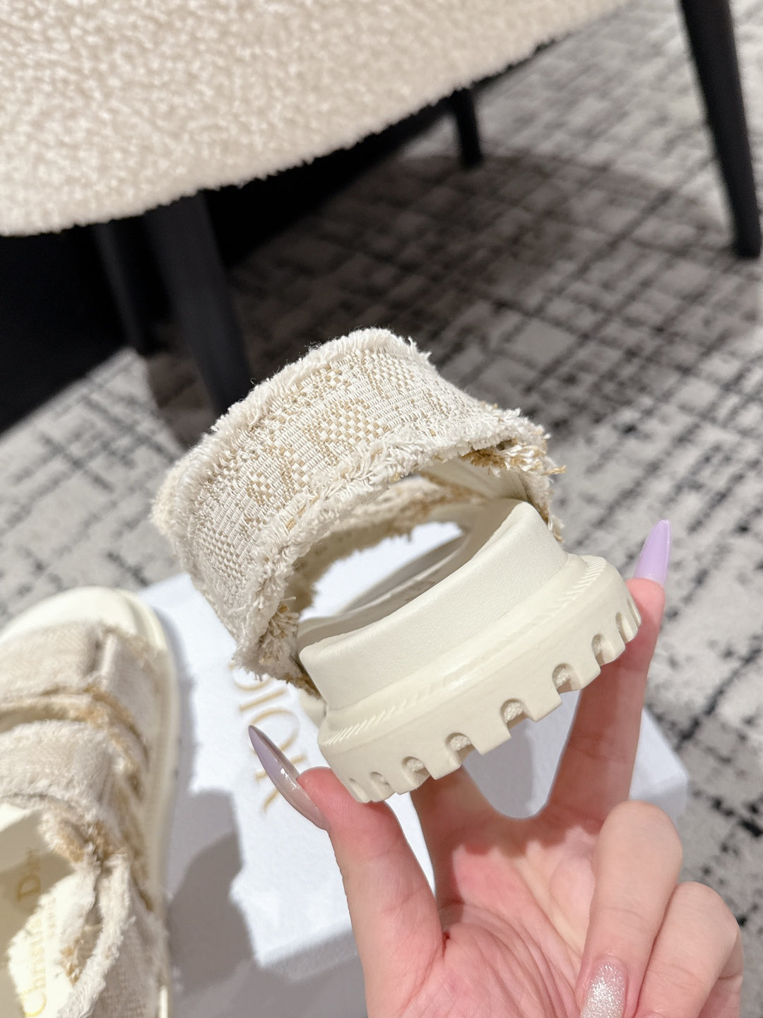 DIOR BACK-STRAP SANDALS 25S IN CREAM WHITE TWEED AND CALFSKIN WITH GOLD HARDWARE - 35