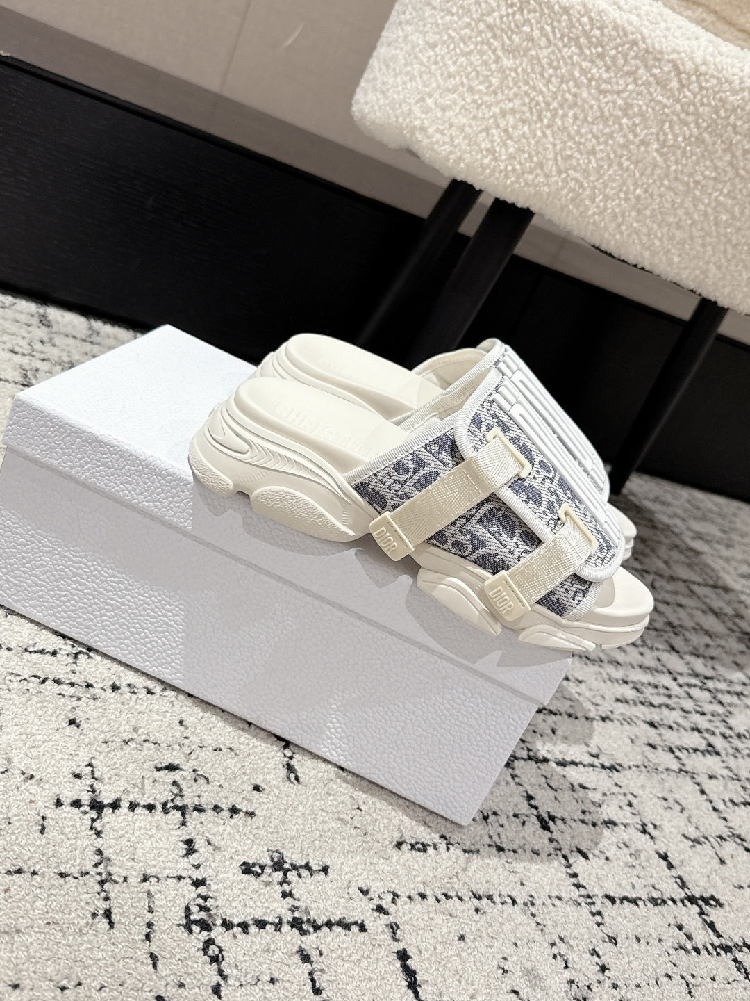 DIOR ADJUSTABLE STRAP SANDALS 25S 50 MM IN CREAM GREY FABRIC MIX WHITE CALFSKIN STYLE 3 - 35