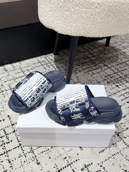 DIOR ADJUSTABLE STRAP SANDALS 25S 50 MM IN NAVY BLUE FABRIC MIX CALFSKIN STYLE 2 - 35