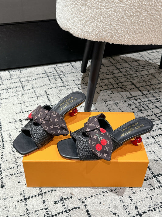 LV CHERRY HIGH HEELS 25S IN BLACK RAFFIA WITH BOW STYLE 14 - 35
