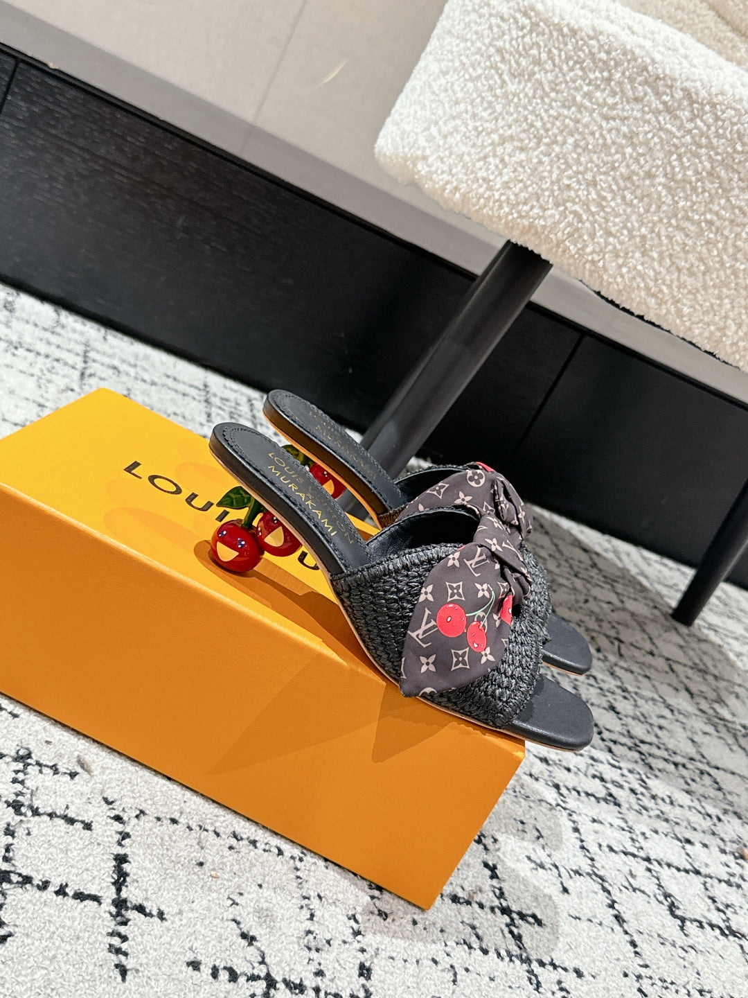 LV CHERRY HIGH HEELS 25S IN BLACK RAFFIA WITH BOW STYLE 14 - 35