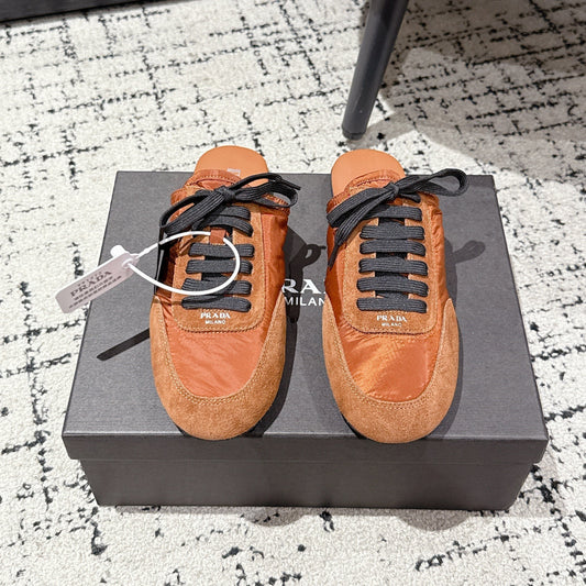PRADA 25S DEXUN MULE IN BURNT ORANGE SUEDE LEATHER - 35