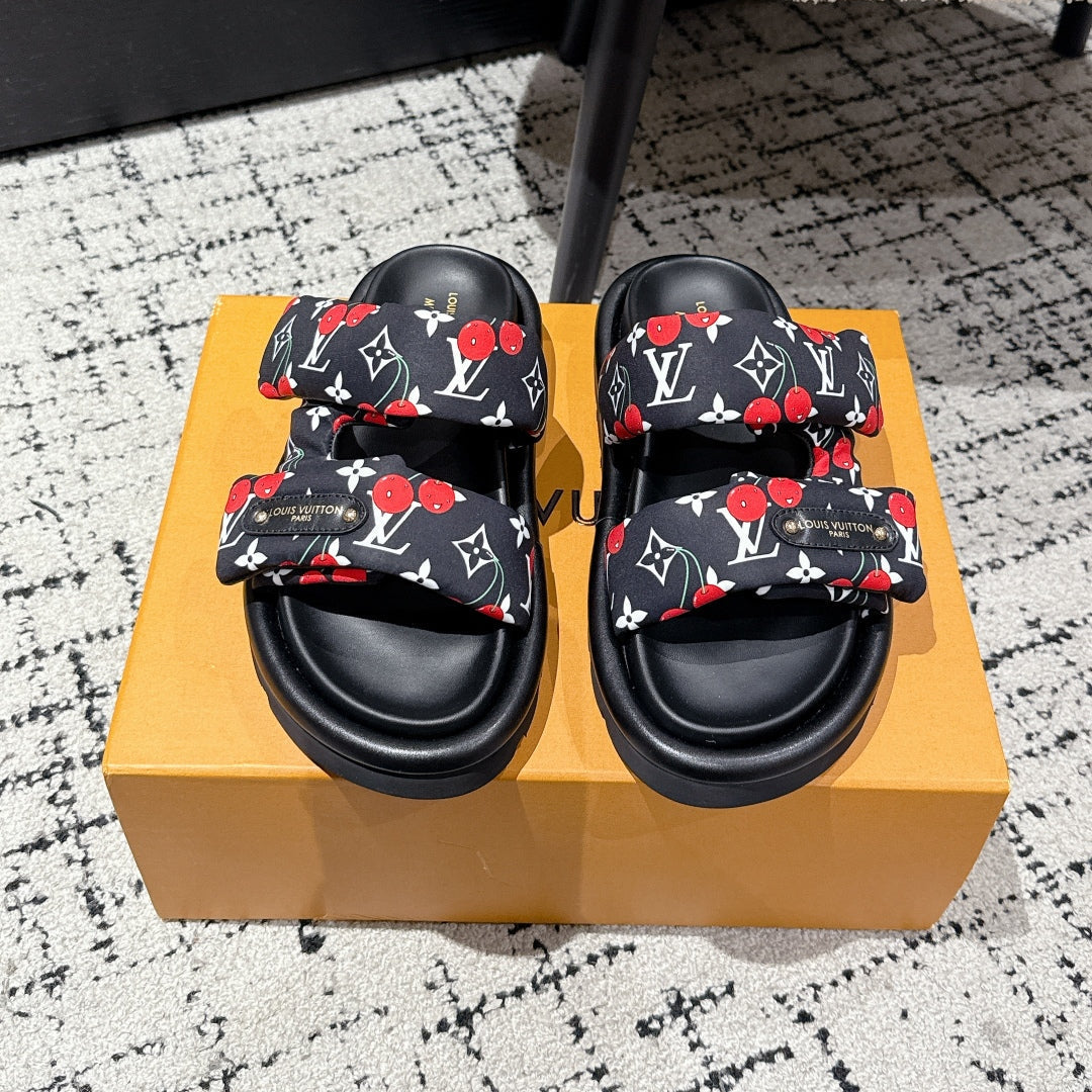 LV TWO-STRAP SLIDES 25S IN BLACK FABRIC AND CALFSKIN - 35