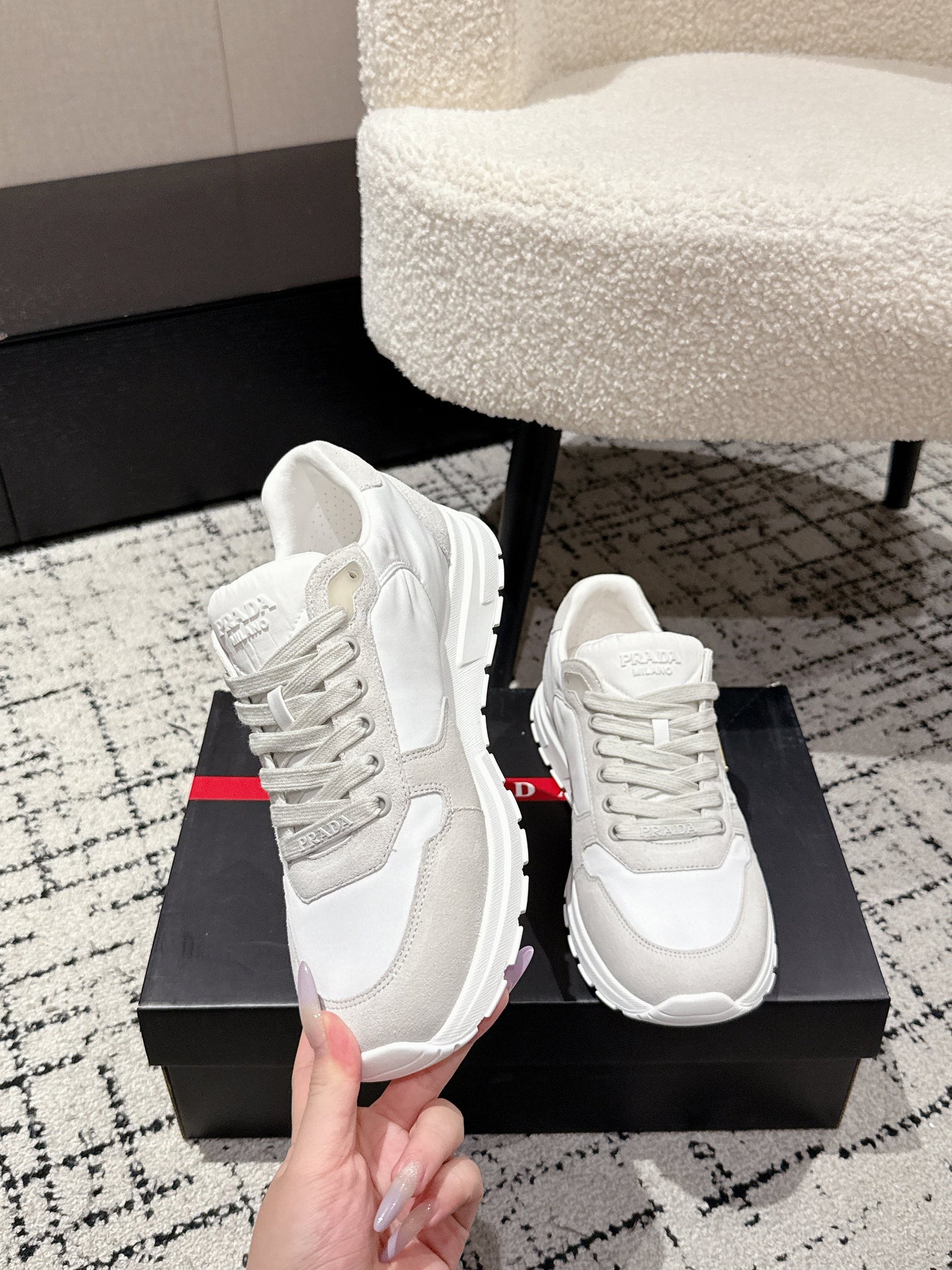 PRADA 25S MEN SNEAKERS LOGO IN WHITE NUBUCK AND CANVAS - 38
