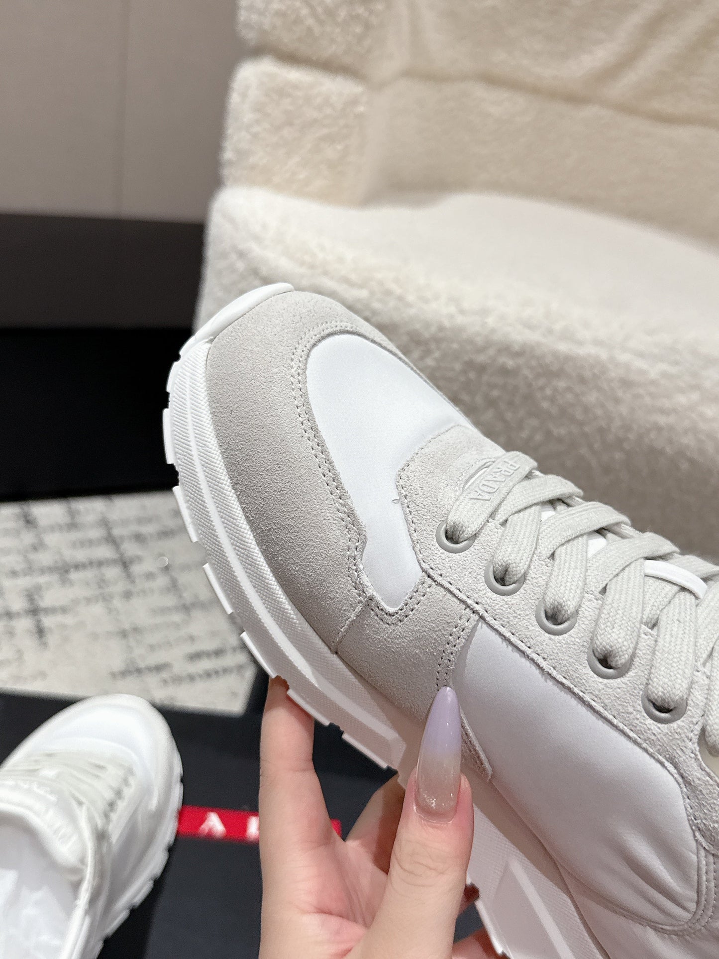 PRADA 25S MEN SNEAKERS LOGO IN WHITE NUBUCK AND CANVAS - 38