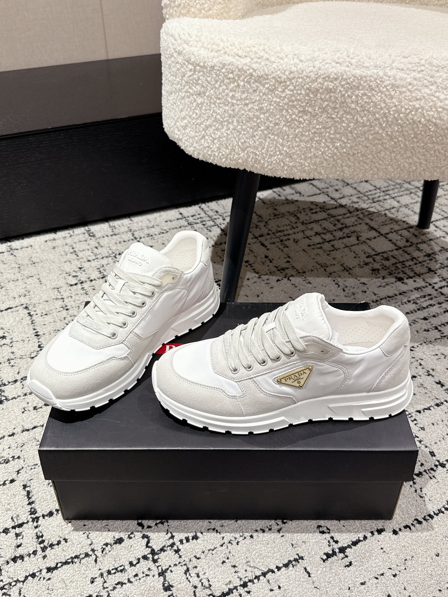 PRADA 25S MEN SNEAKERS LOGO IN WHITE NUBUCK AND CANVAS - 38