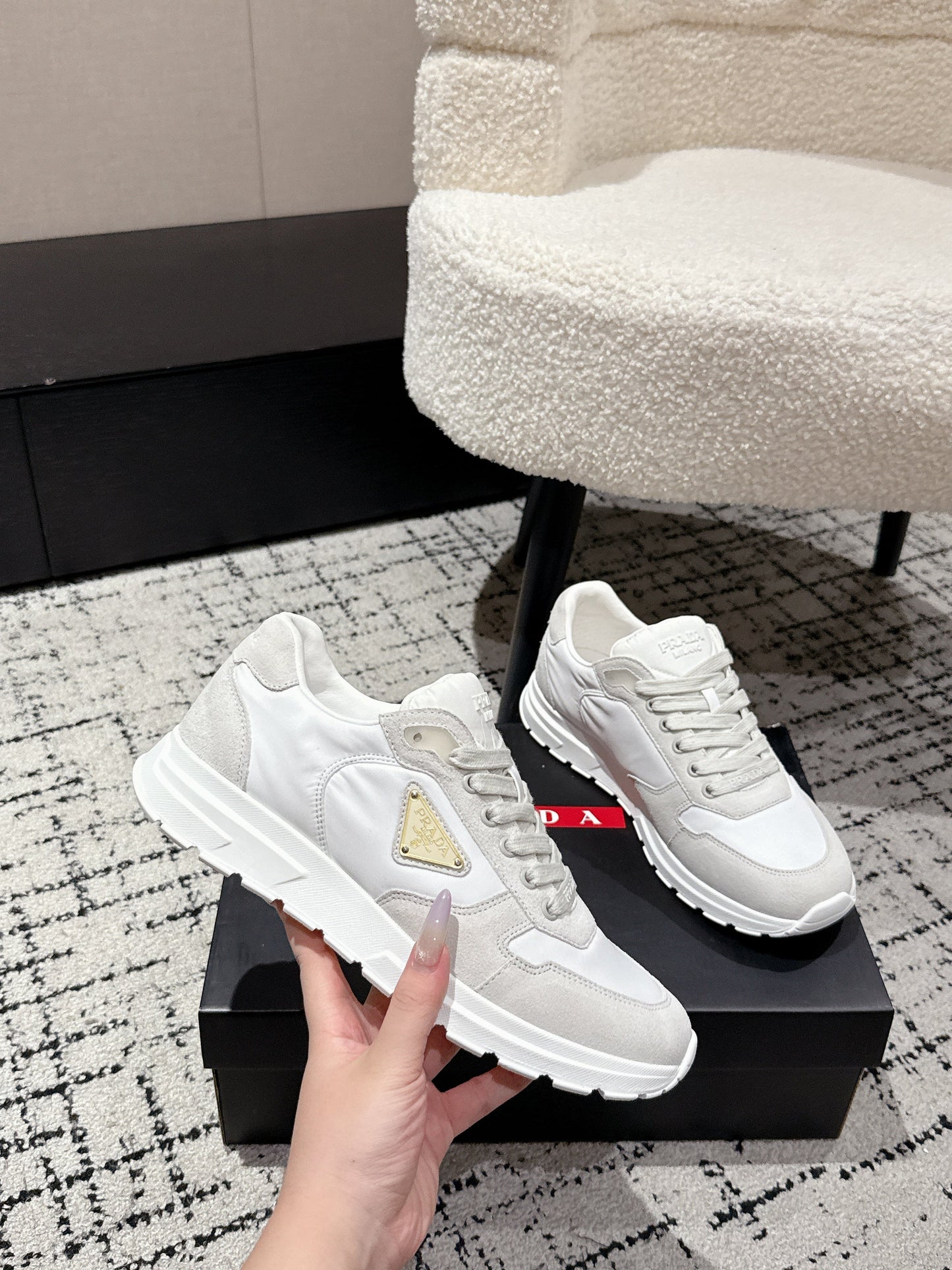 PRADA 25S MEN SNEAKERS LOGO IN WHITE NUBUCK AND CANVAS - 38