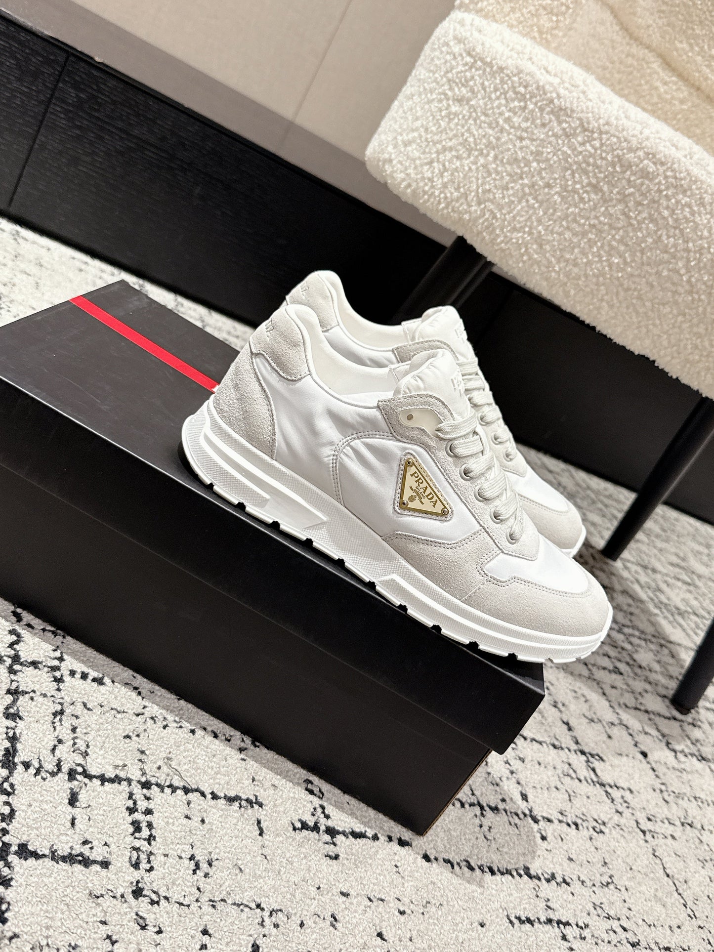 PRADA 25S MEN SNEAKERS LOGO IN WHITE NUBUCK AND CANVAS - 38