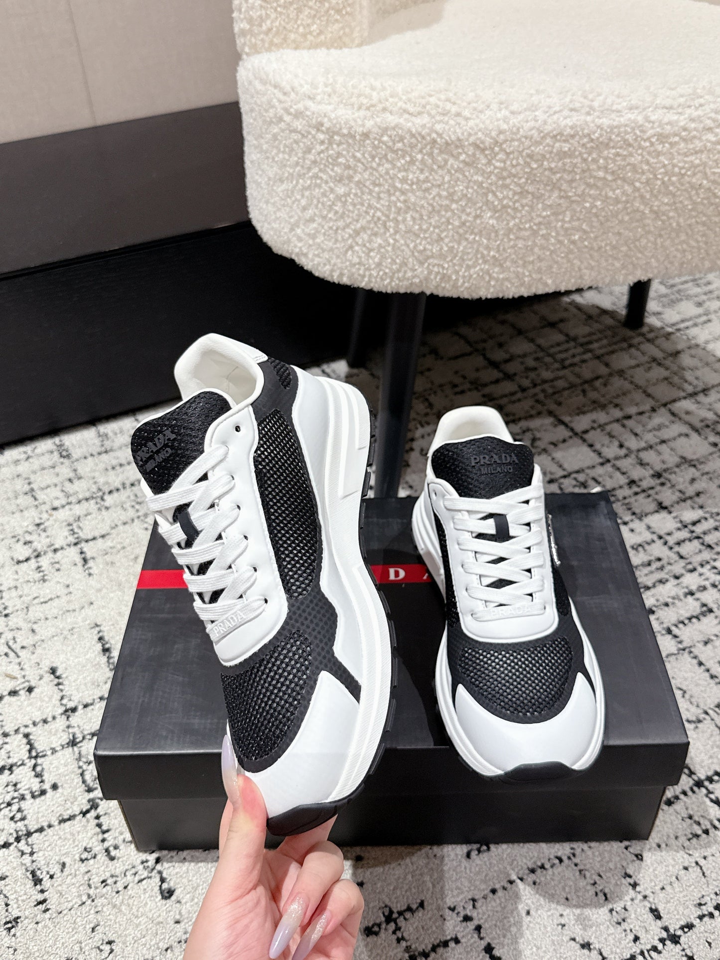 PRADA 25S MEN SNEAKERS IN BLACK AND WHITE CANVAS - 38