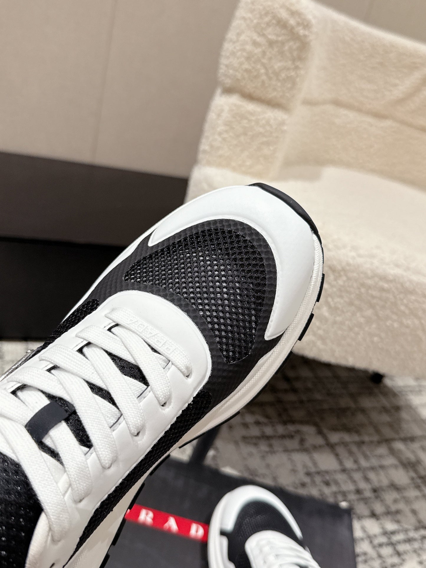 PRADA 25S MEN SNEAKERS IN BLACK AND WHITE CANVAS - 38