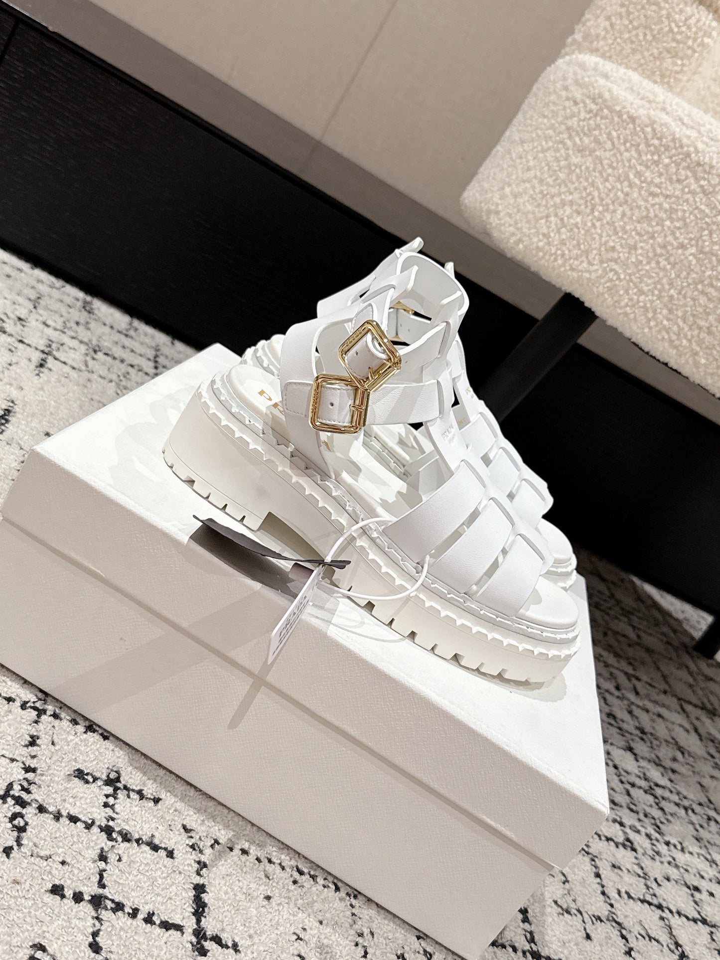 PRADA 25S HIGH TOP OPEN TOE FISHERMAN SANDALS IN WHITE CALFSKIN - 35