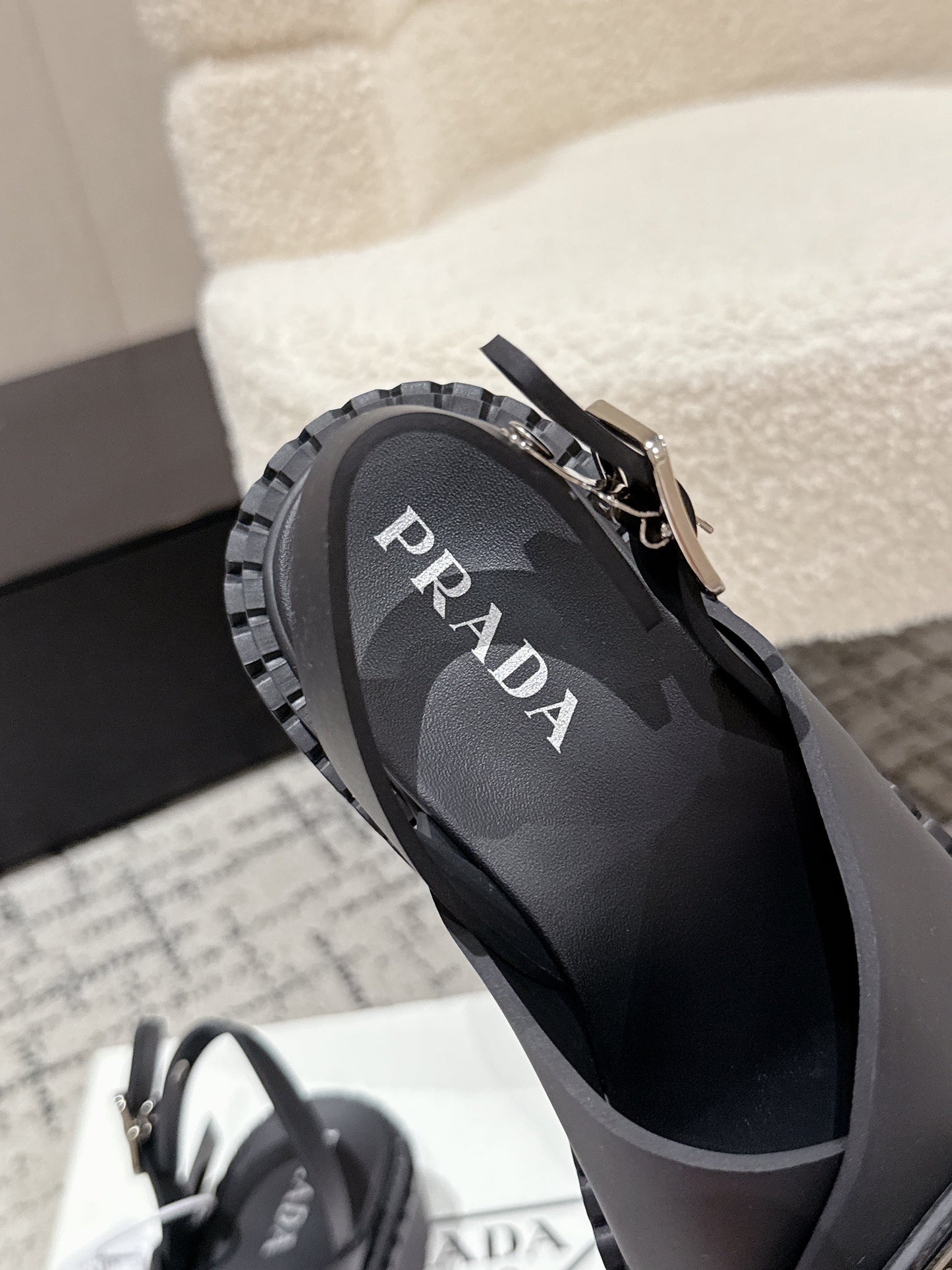 PRADA 25S CRISSCROSS SANDALS IN BLACK CALFSKIN LOGO - 35