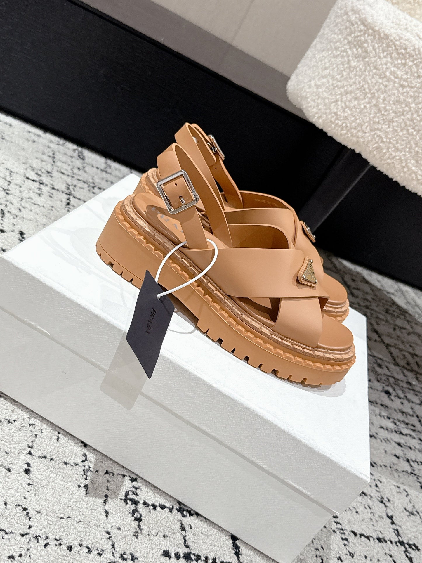 PRADA 25S CRISSCROSS SANDALS IN BURNT ORANGE CALFSKIN LOGO - 35