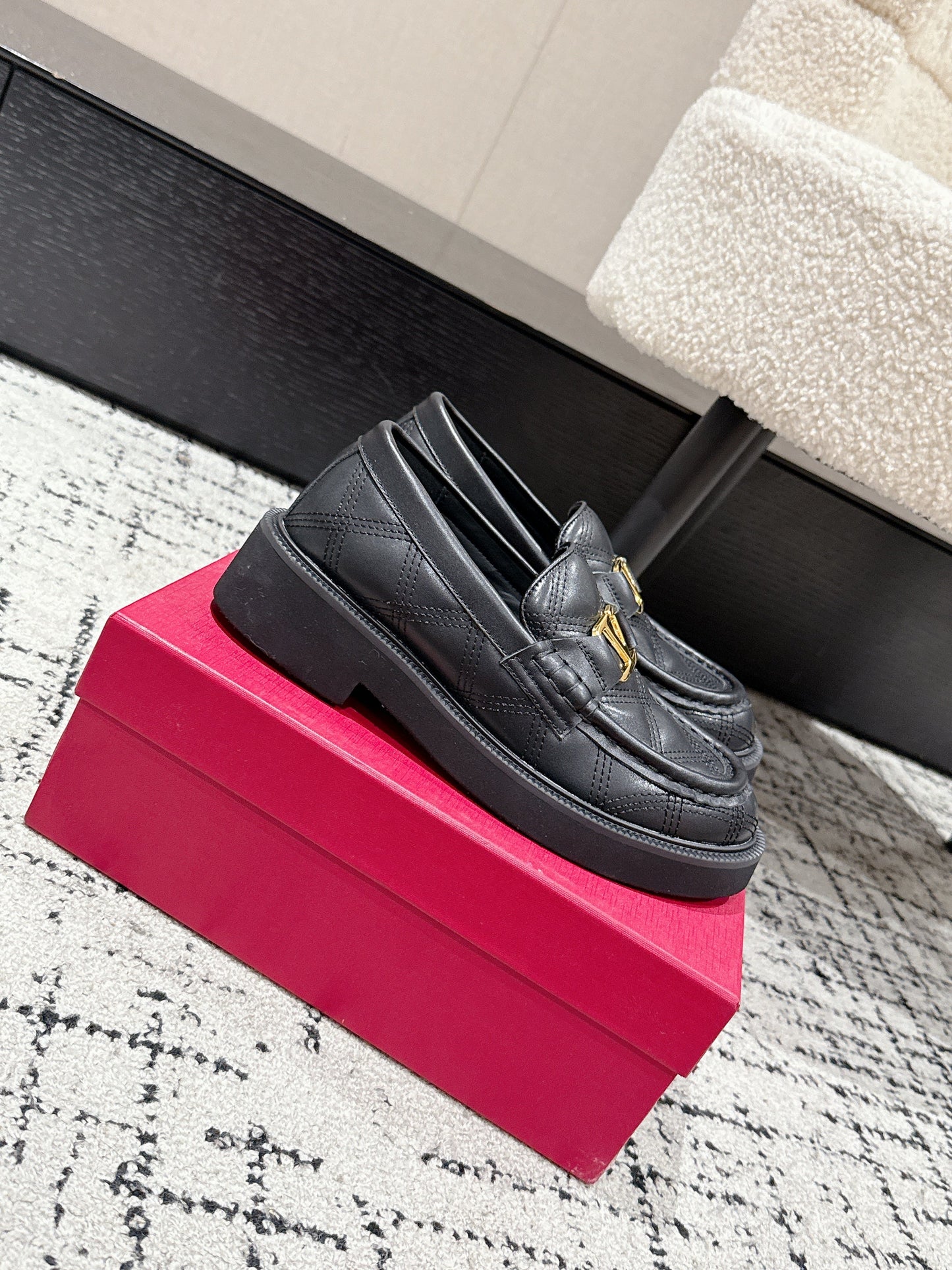 VLTN LOAFER 25S IN MATTE BLACK LEATHER WITH GOLD HARDWARE - 35