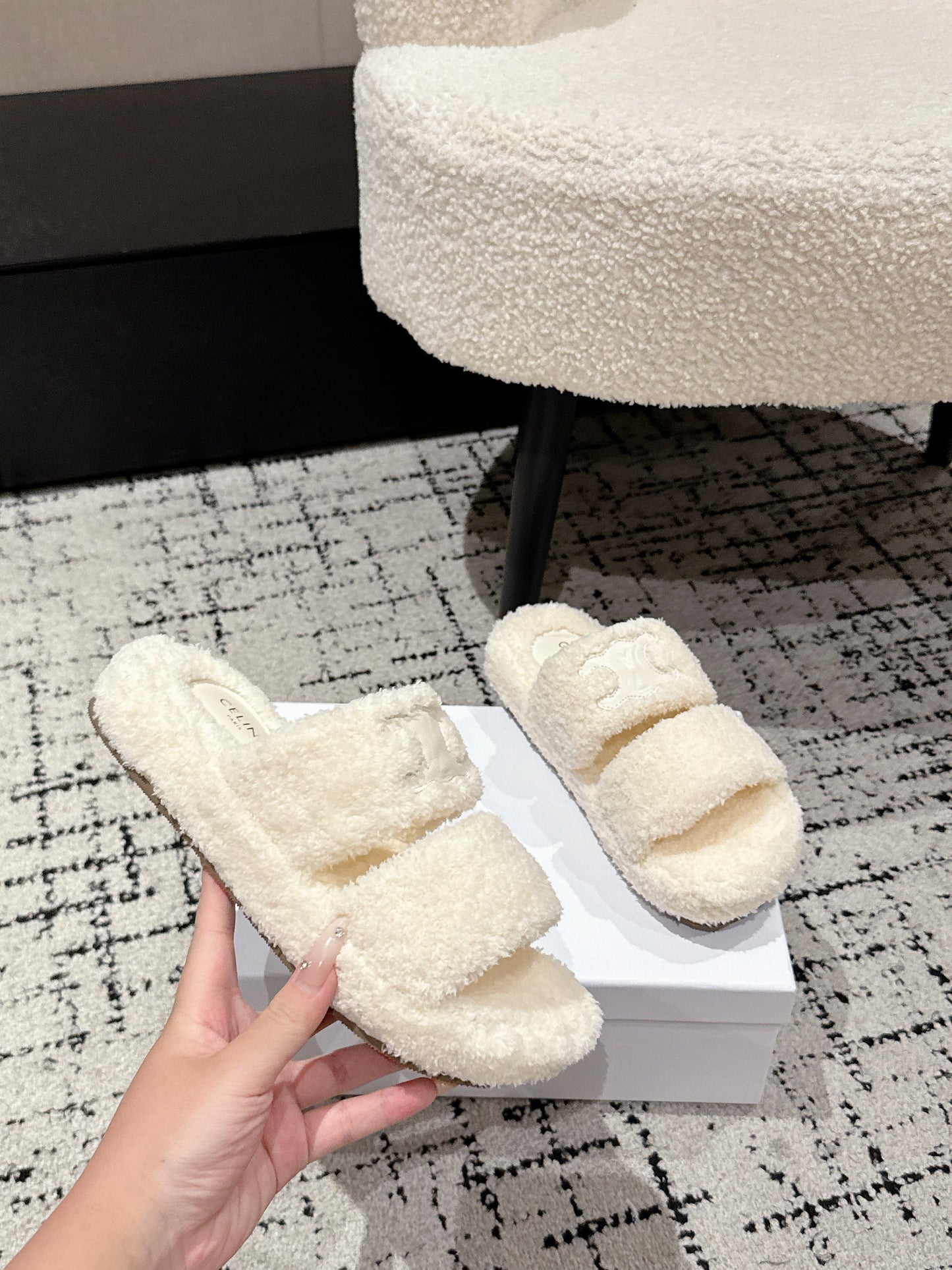 CELINE 25S SLIDES TRIOMPHE IN IVORY SPONGE FABRIC - 35
