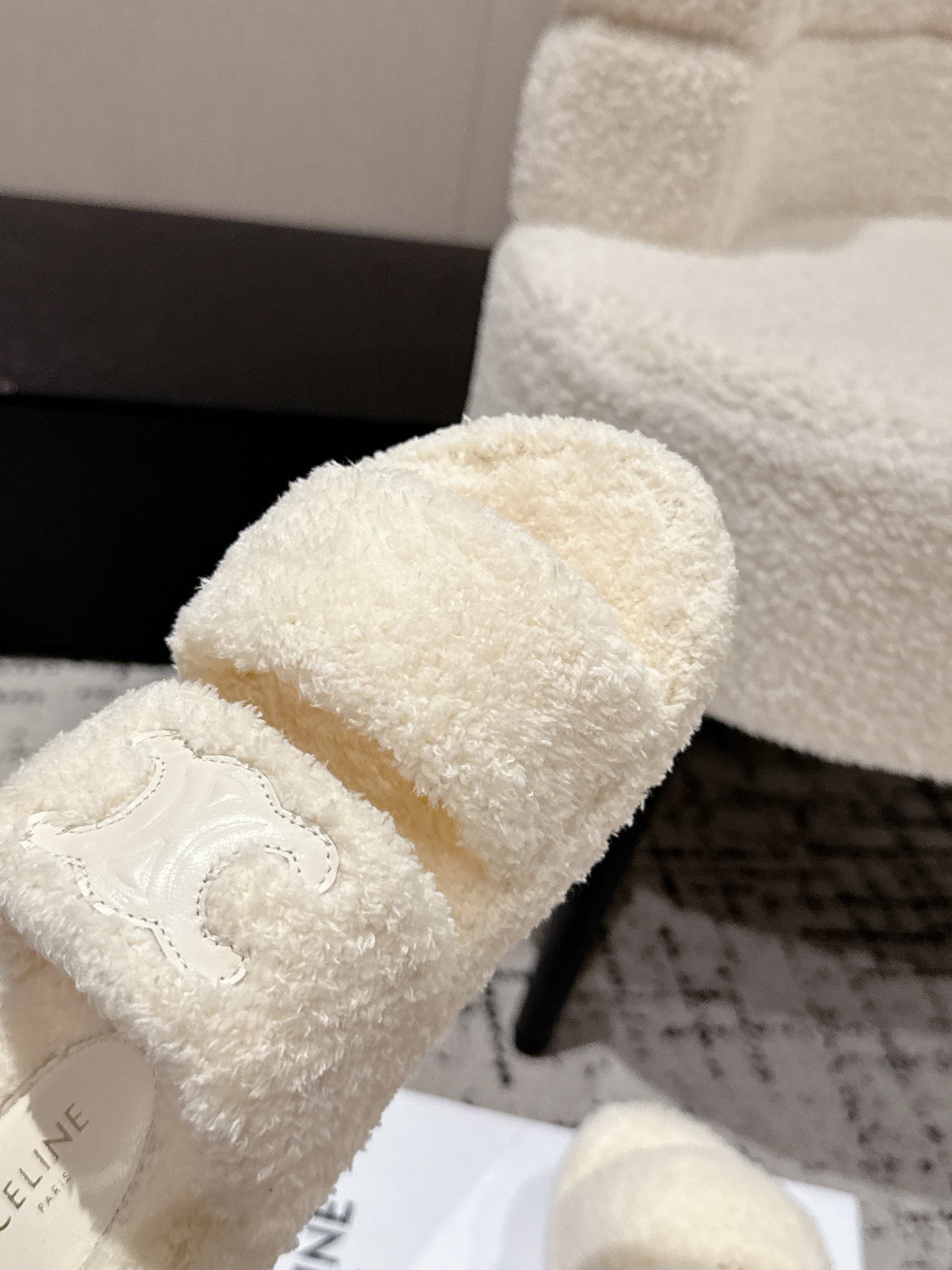 CELINE 25S SLIDES TRIOMPHE IN IVORY SPONGE FABRIC - 35