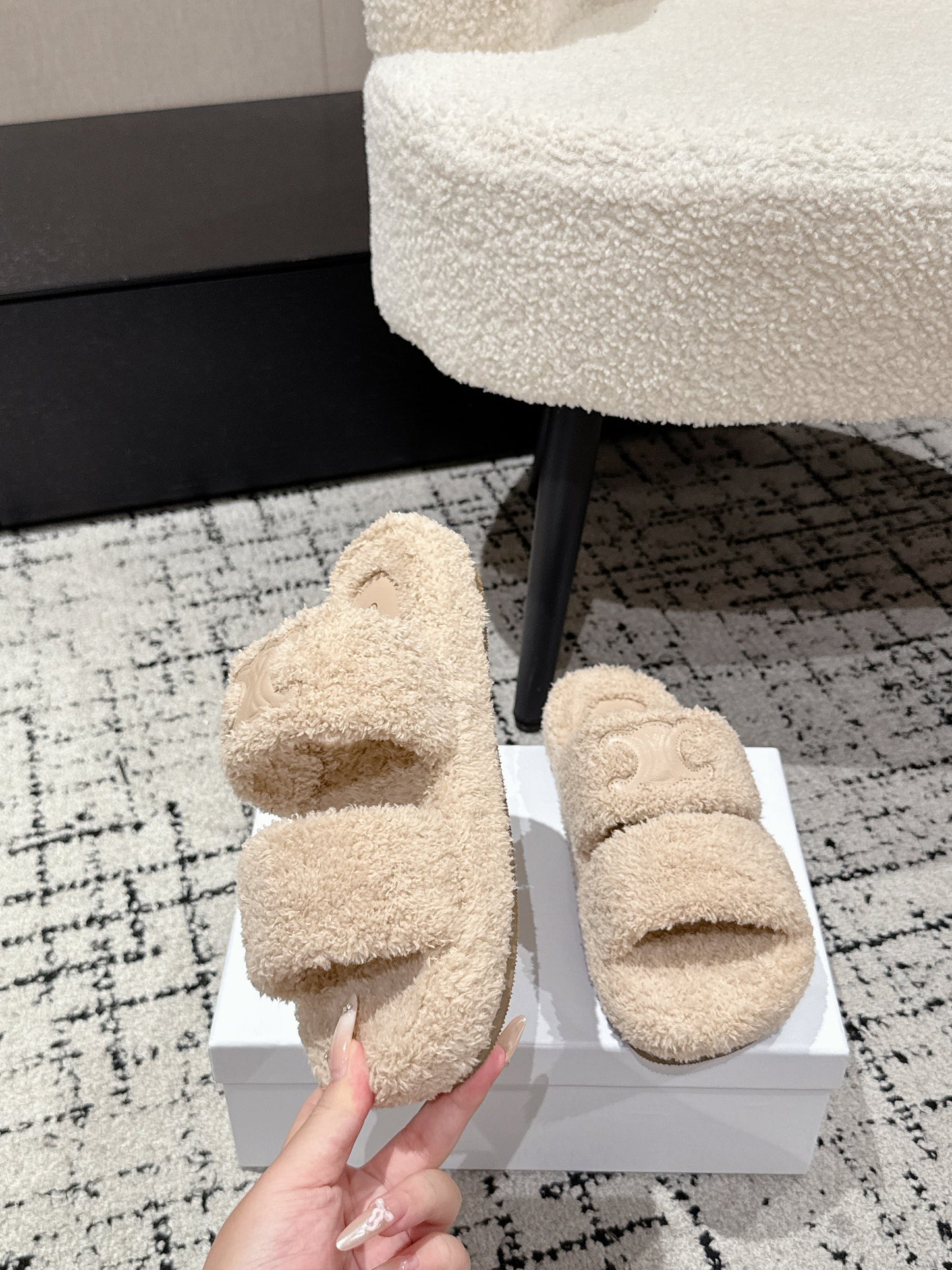 CELINE 25S SLIDES TRIOMPHE IN BIEGE SPONGE FABRIC - 35