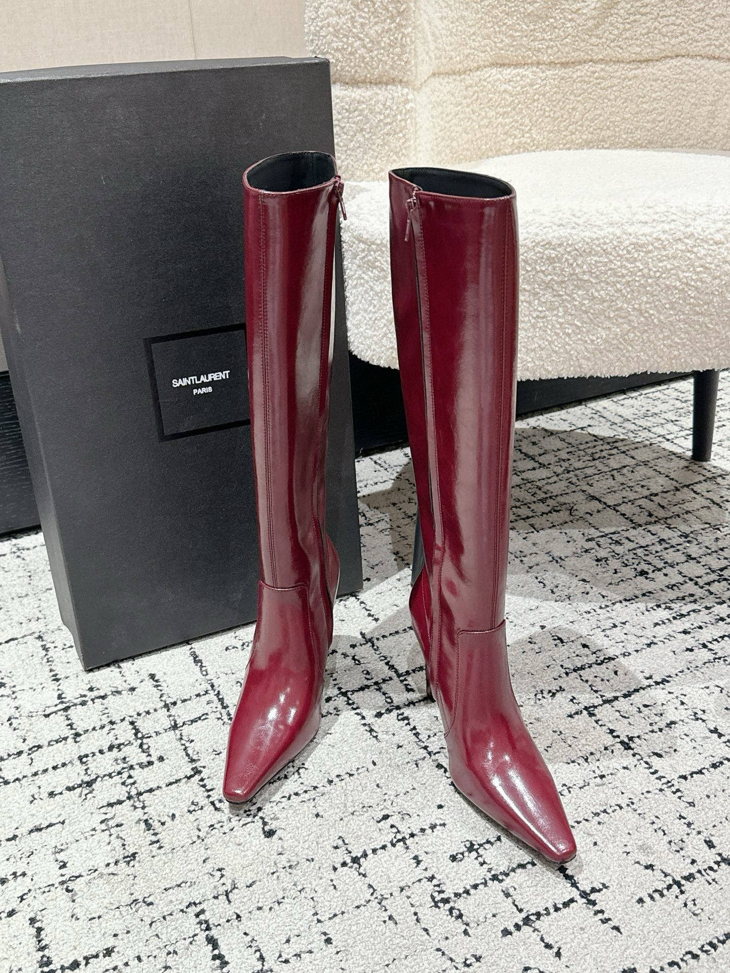 YSL 25S PLATFORM KNEE-HIGH BOOTS 70 MM IN WINE RED LAMBSKIN - 35