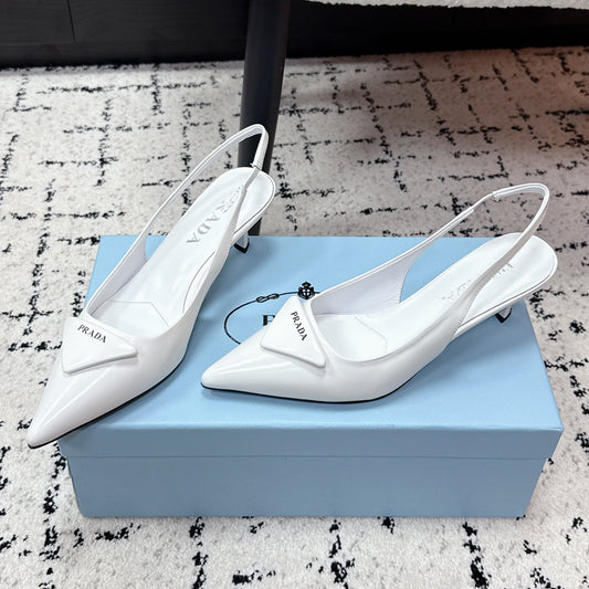 ТУФЛІ-СЛІНГБЕКИ PRADA 26S 60 ММ З БІЛОЇ ЛАКОВАНОЇ ТЕЛЯЧОЇ ШКІРИ