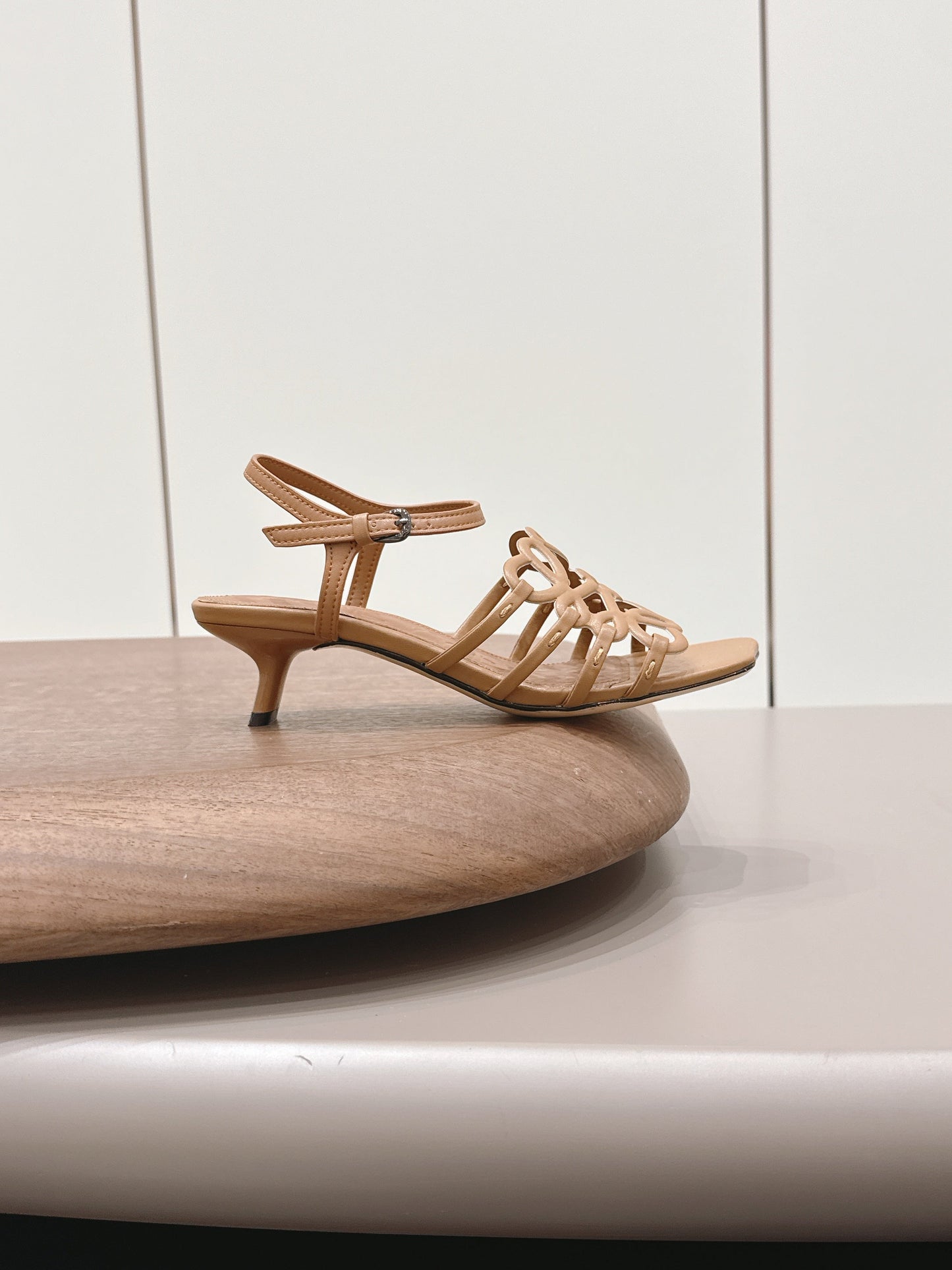 LOEWE 26S SQUARE TOE HEEL SANDALS 50MM IN LIGHT BROWN CALFSKIN LOGO