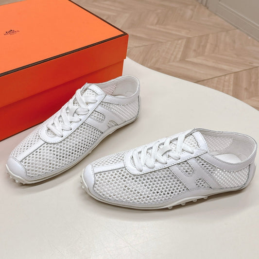 KIGA SNEAKER IN WHITE CROCHET KNIT AND CALFSKIN - 35