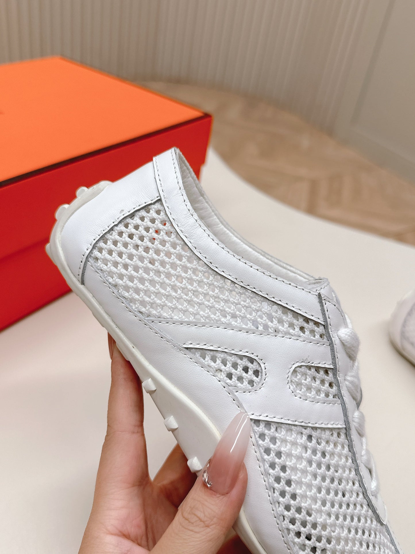 KIGA SNEAKER IN WHITE CROCHET KNIT AND CALFSKIN - 35