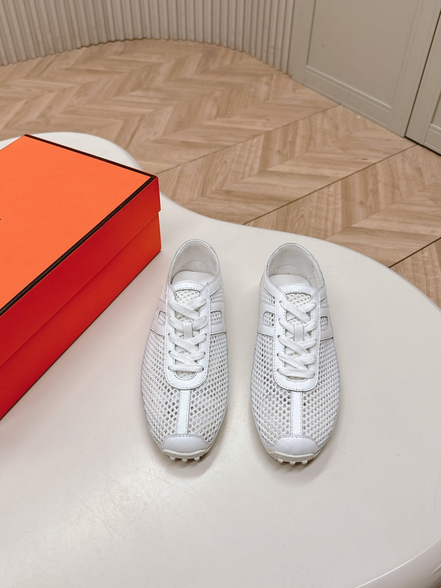 KIGA SNEAKER IN WHITE CROCHET KNIT AND CALFSKIN - 35