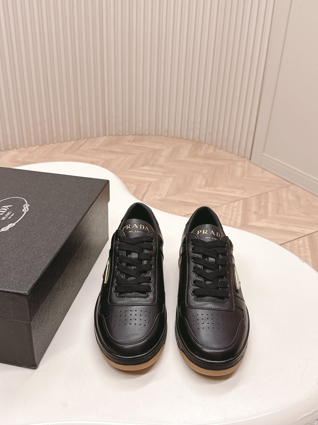 PRADA 25S DOWNTOWN SNEAKERS IN BLACK CALFSKIN - 35