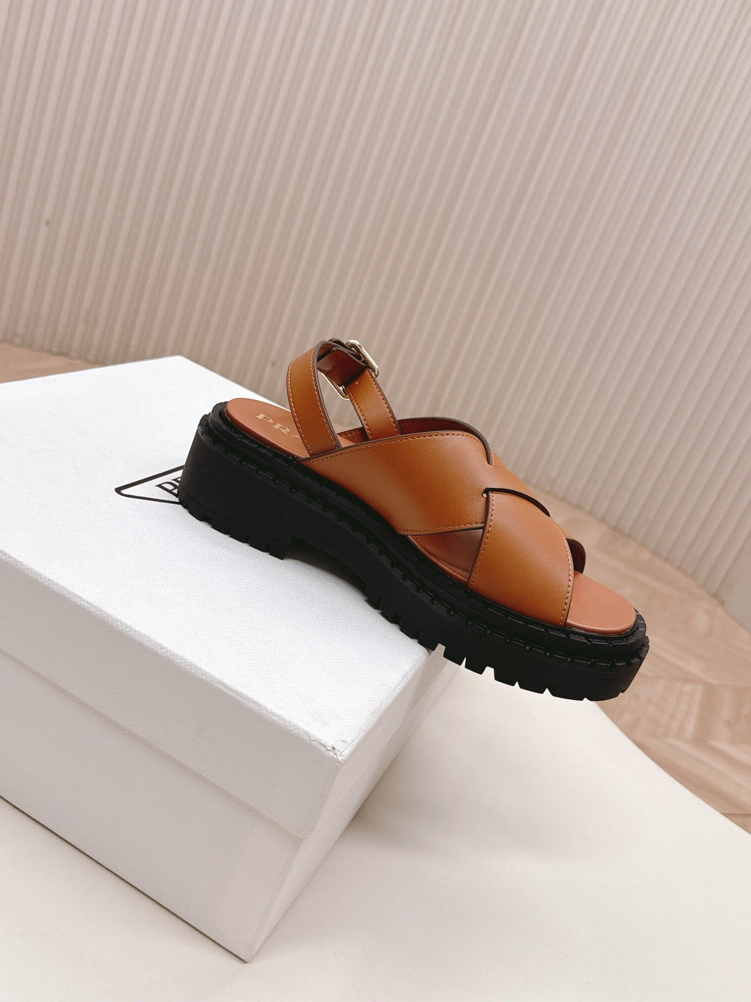 PRADA 25S CRISSCROSS SANDALS IN LIGHT TAN CALFSKIN - 35