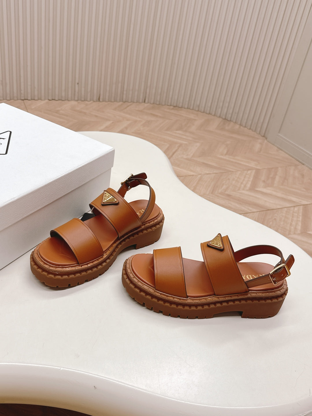 PRADA 25S SANDALS IN LIGHT TAN CALFSKIN LOGO - 35