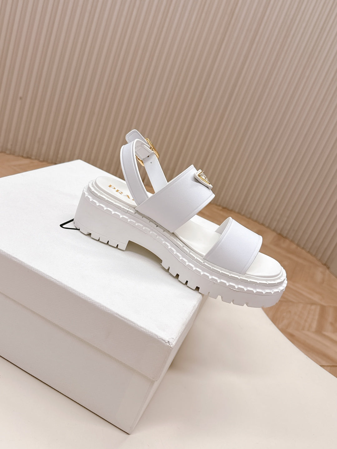 PRADA 25S SANDALS IN WHITE CALFSKIN LOGO - 35
