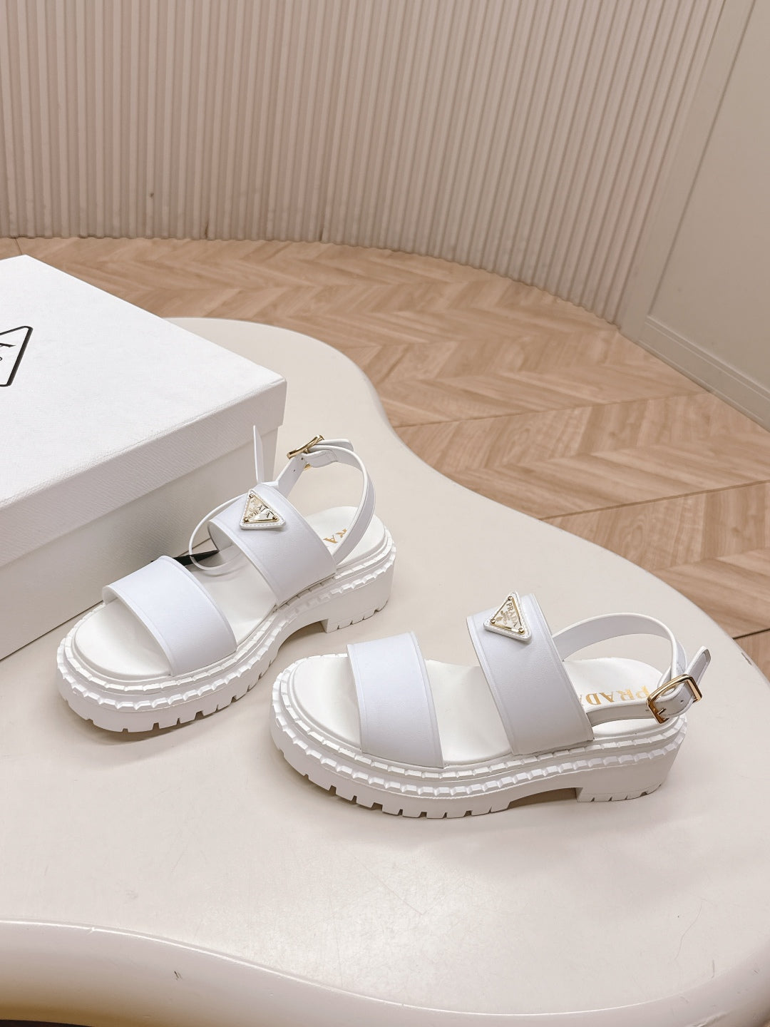 PRADA 25S SANDALS IN WHITE CALFSKIN LOGO - 35