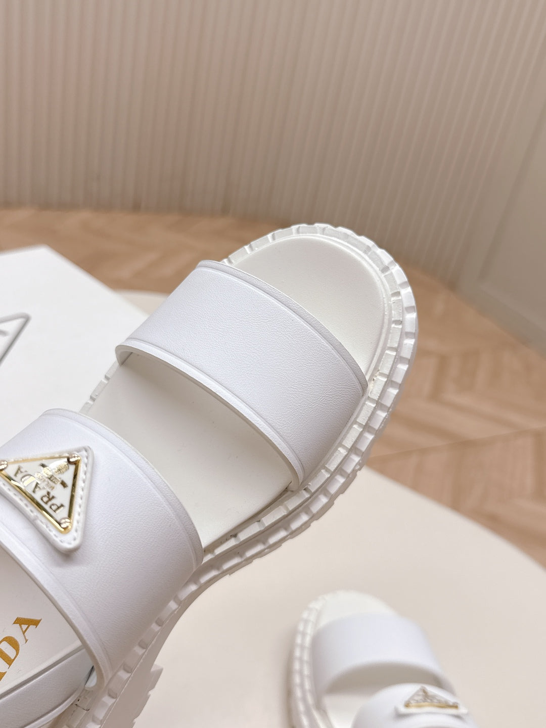 PRADA 25S SANDALS IN WHITE CALFSKIN LOGO - 35