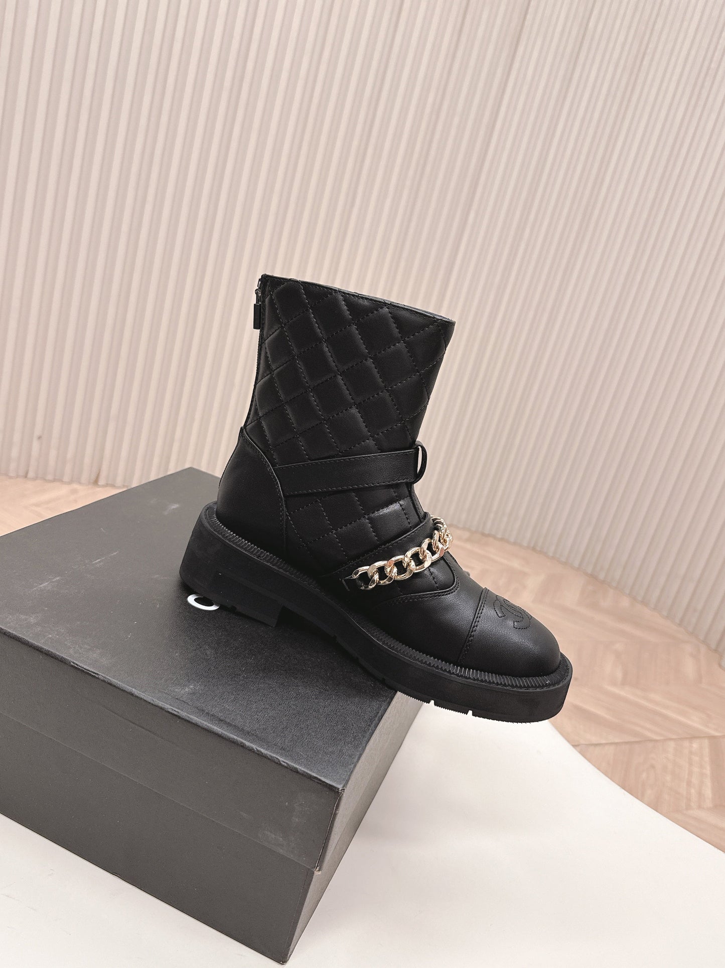 CHANEL ANKLE BOOTS 25S IN BLACK LAMBSKIN EMBOSSED LOGO WITH GOLD HARDWARE - 35