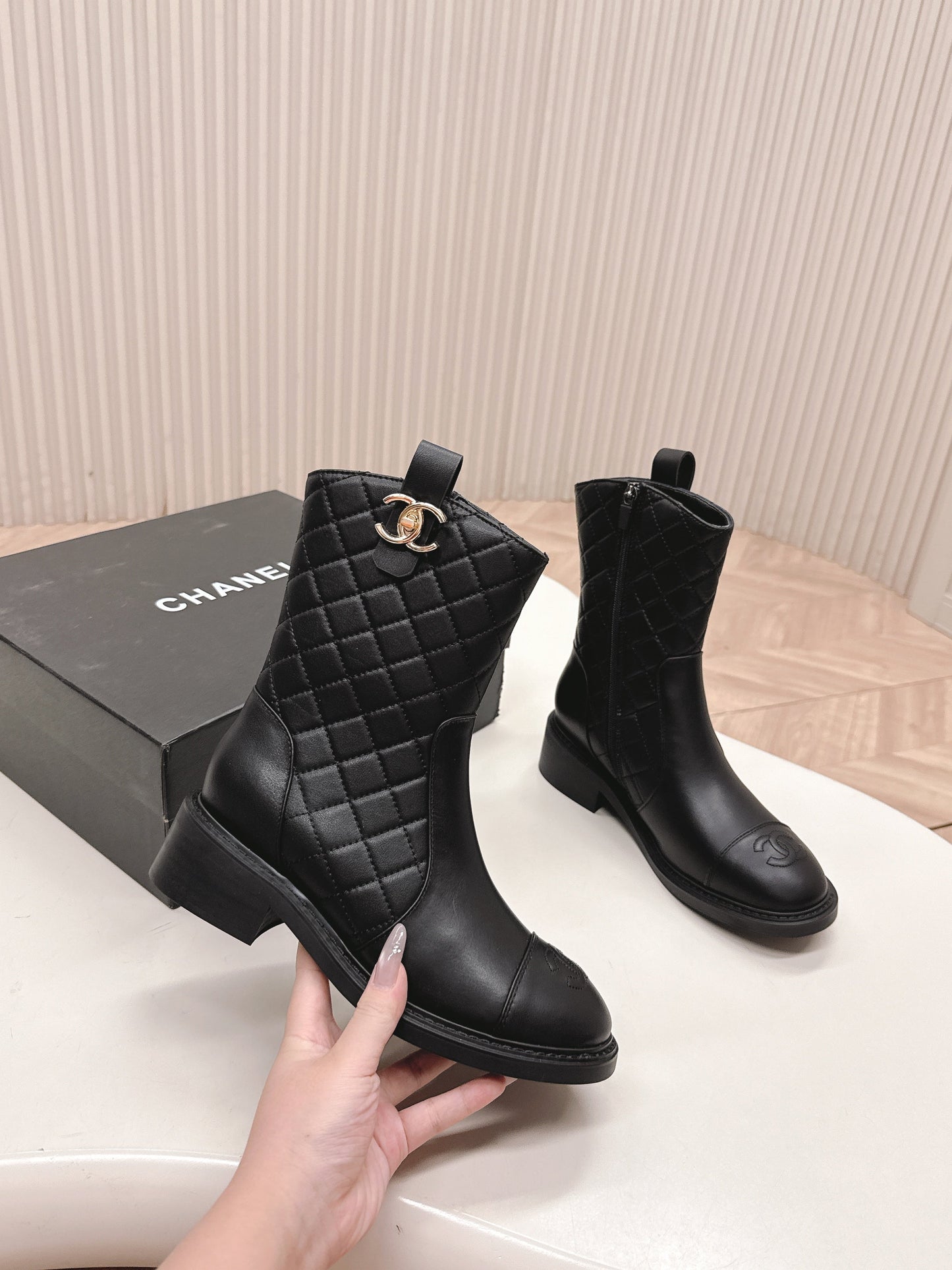 CHANEL ANKLE BOOTS 25S IN BLACK LAMBSKIN WITH GOLD HARDWARE - 35