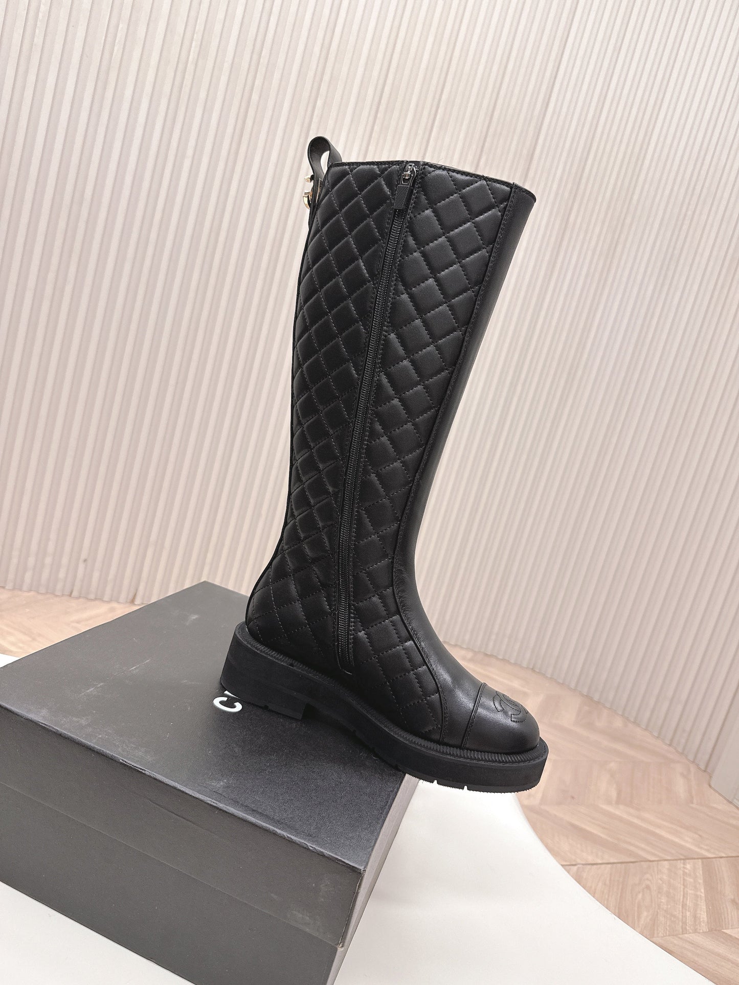 CHANEL KNEE-HIGH BOOTS 25S IN BLACK LAMBSKIN - 35