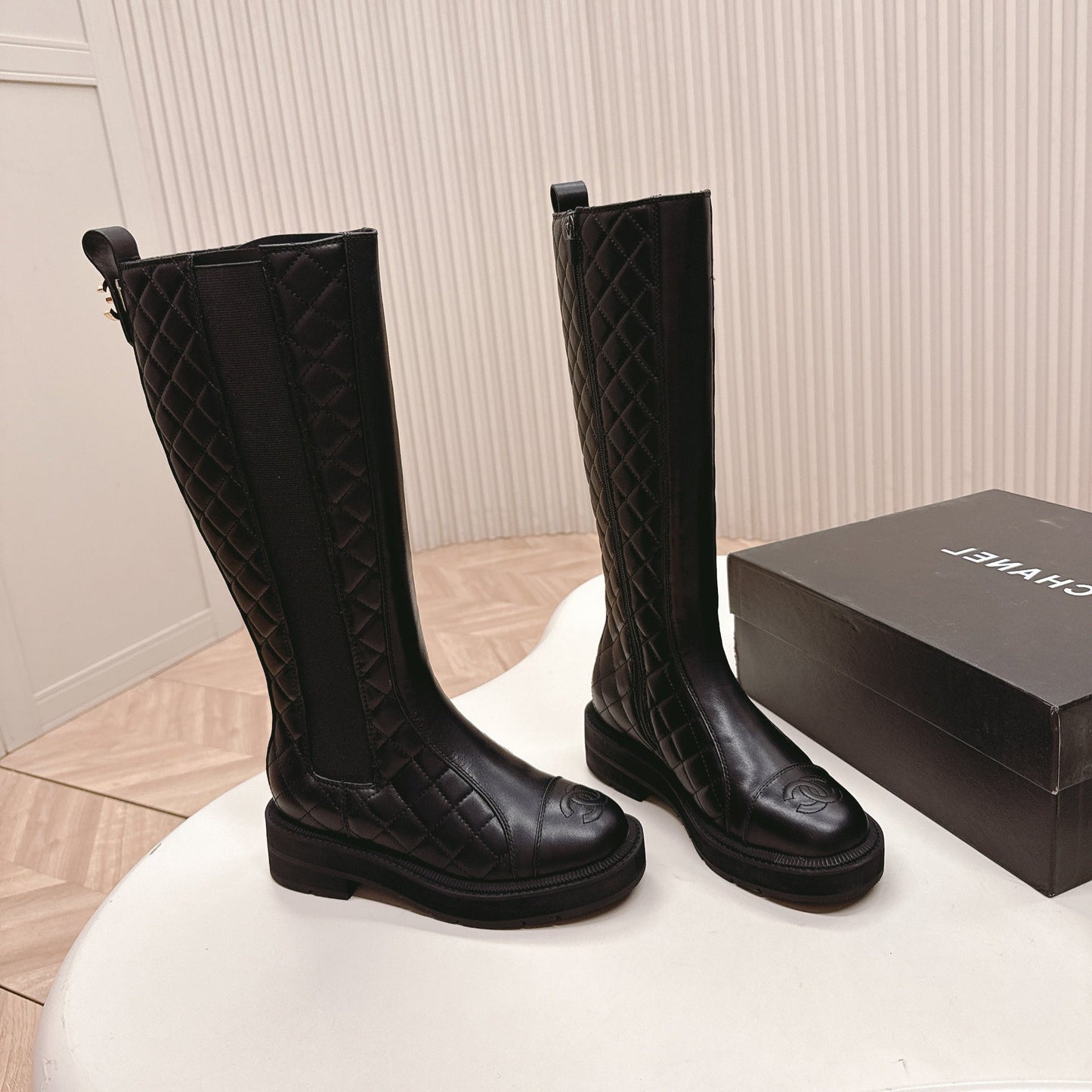 CHANEL KNEE-HIGH BOOTS 25S IN BLACK LAMBSKIN - 35