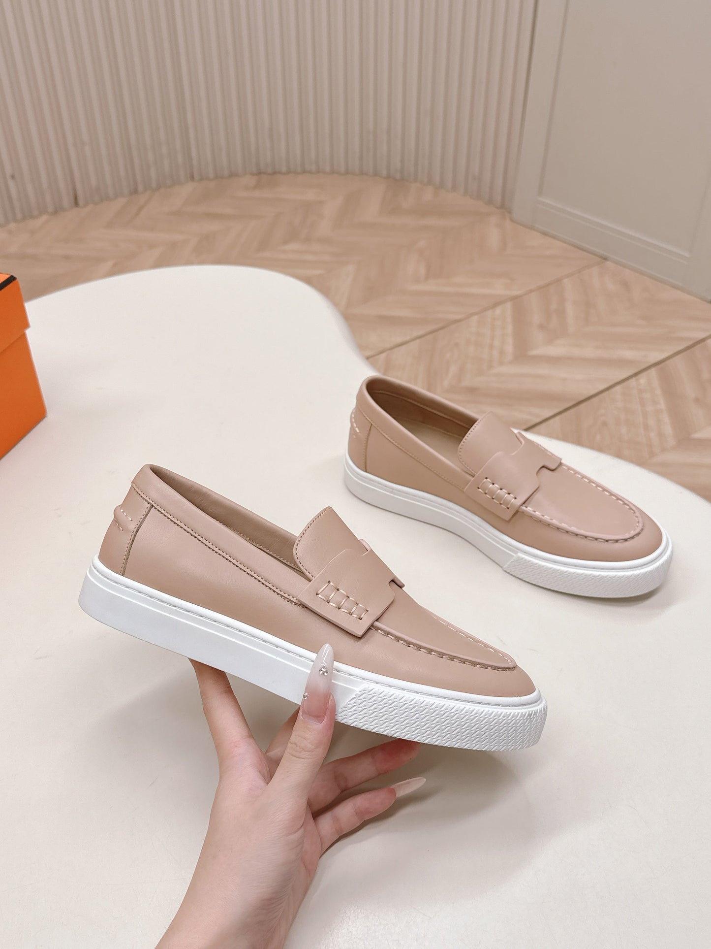 HM 25S SLIP-ON IN SOFT NUDE PINK LAMBSKIN - 35