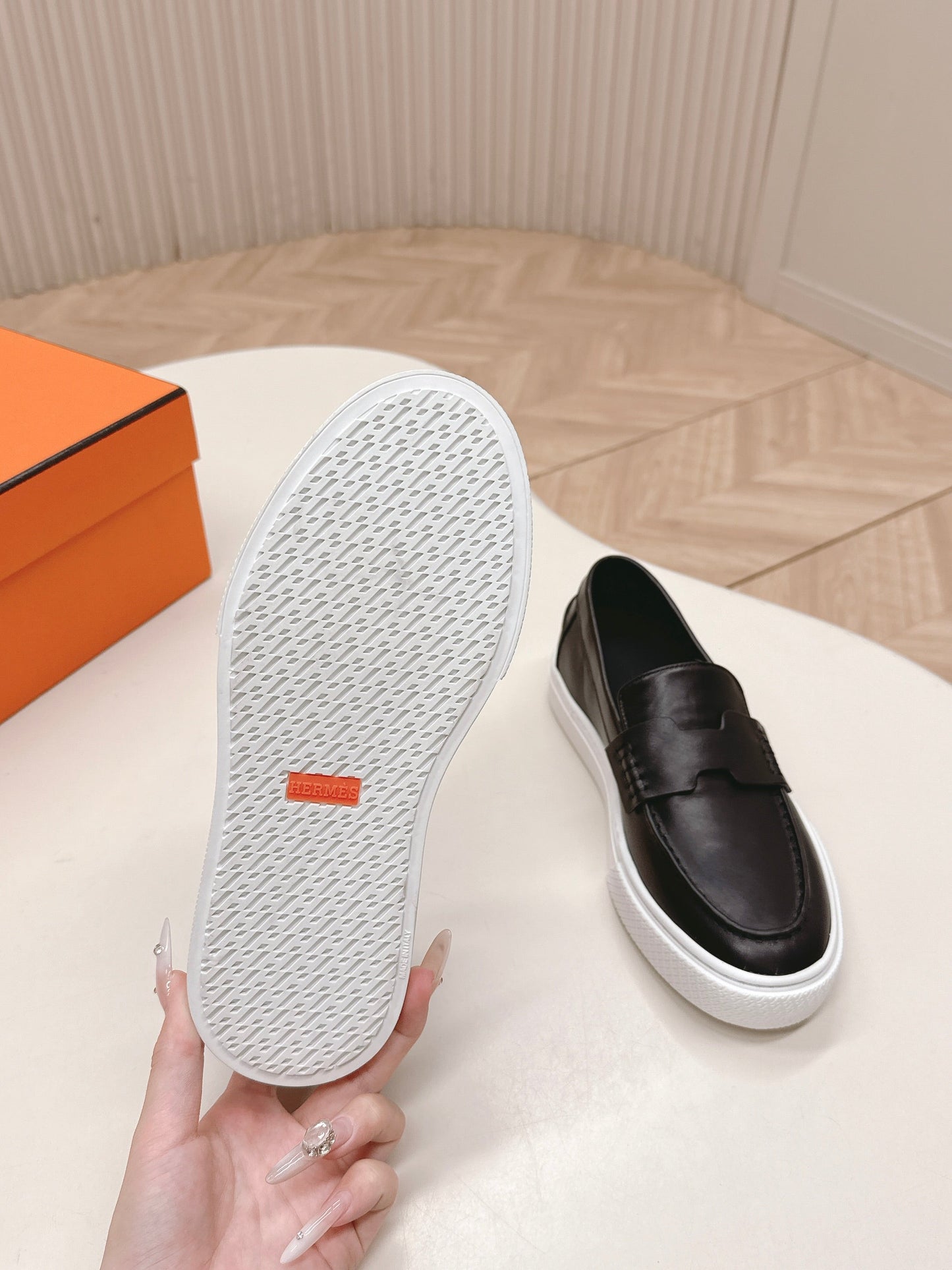 HM 25S SLIP-ON IN BLACK LAMBSKIN - 35