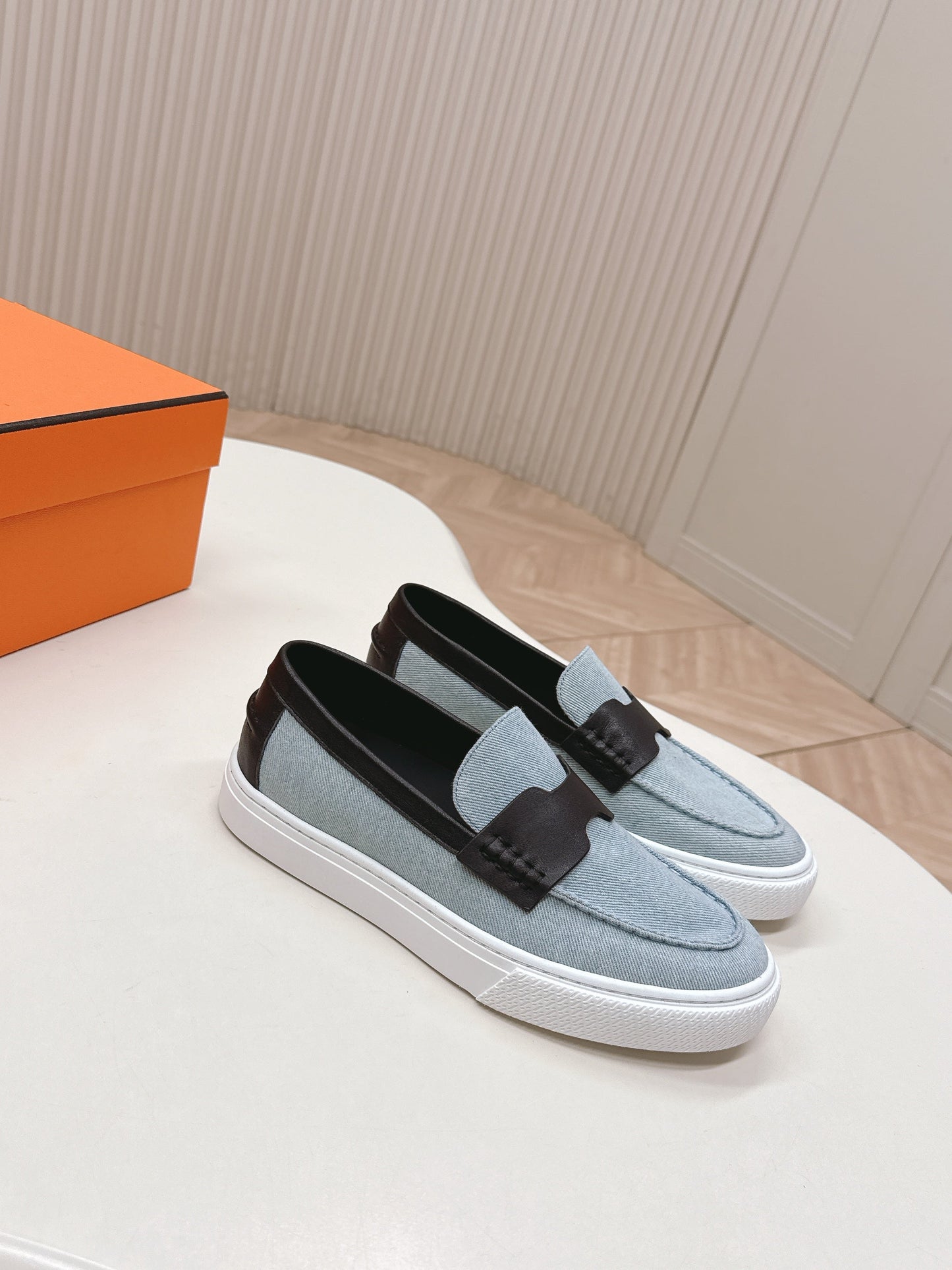HM 25S SLIP-ON IN BLUE DENIM AND BLACK LAMBSKIN - 35