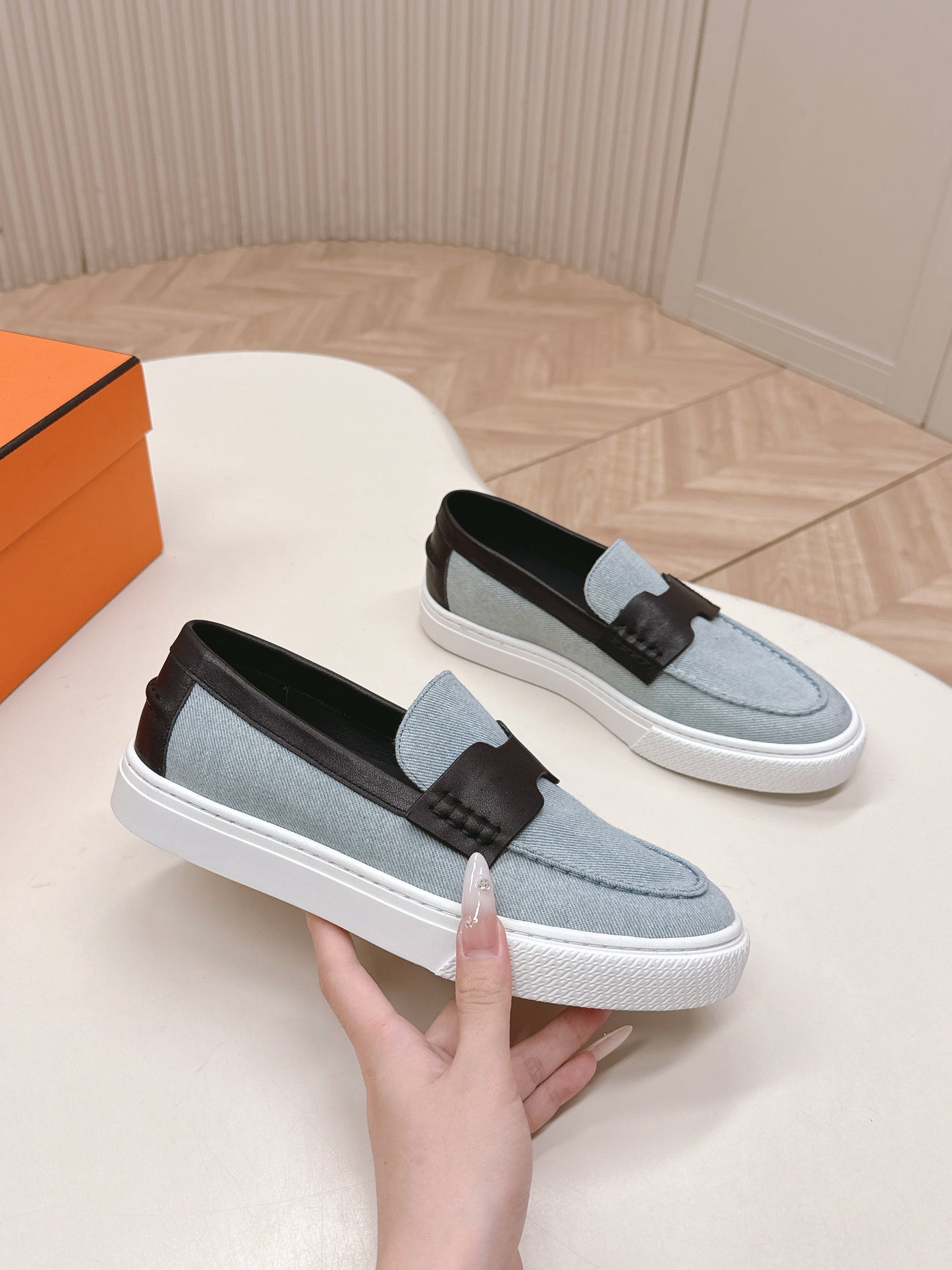 HM 25S SLIP-ON IN BLUE DENIM AND BLACK LAMBSKIN - 35