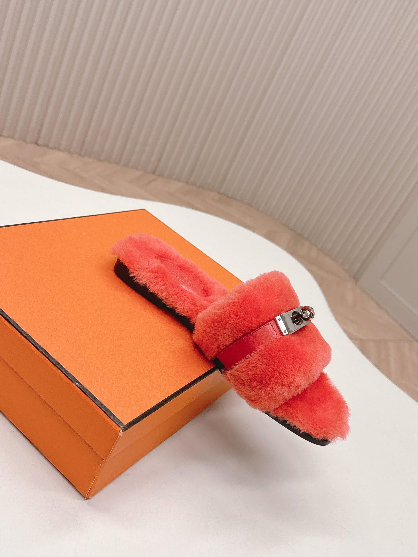 HM 25S ORAN SANDAL IN RED ORANGE SHEARLING WITH SILVER HARDWARE - 35