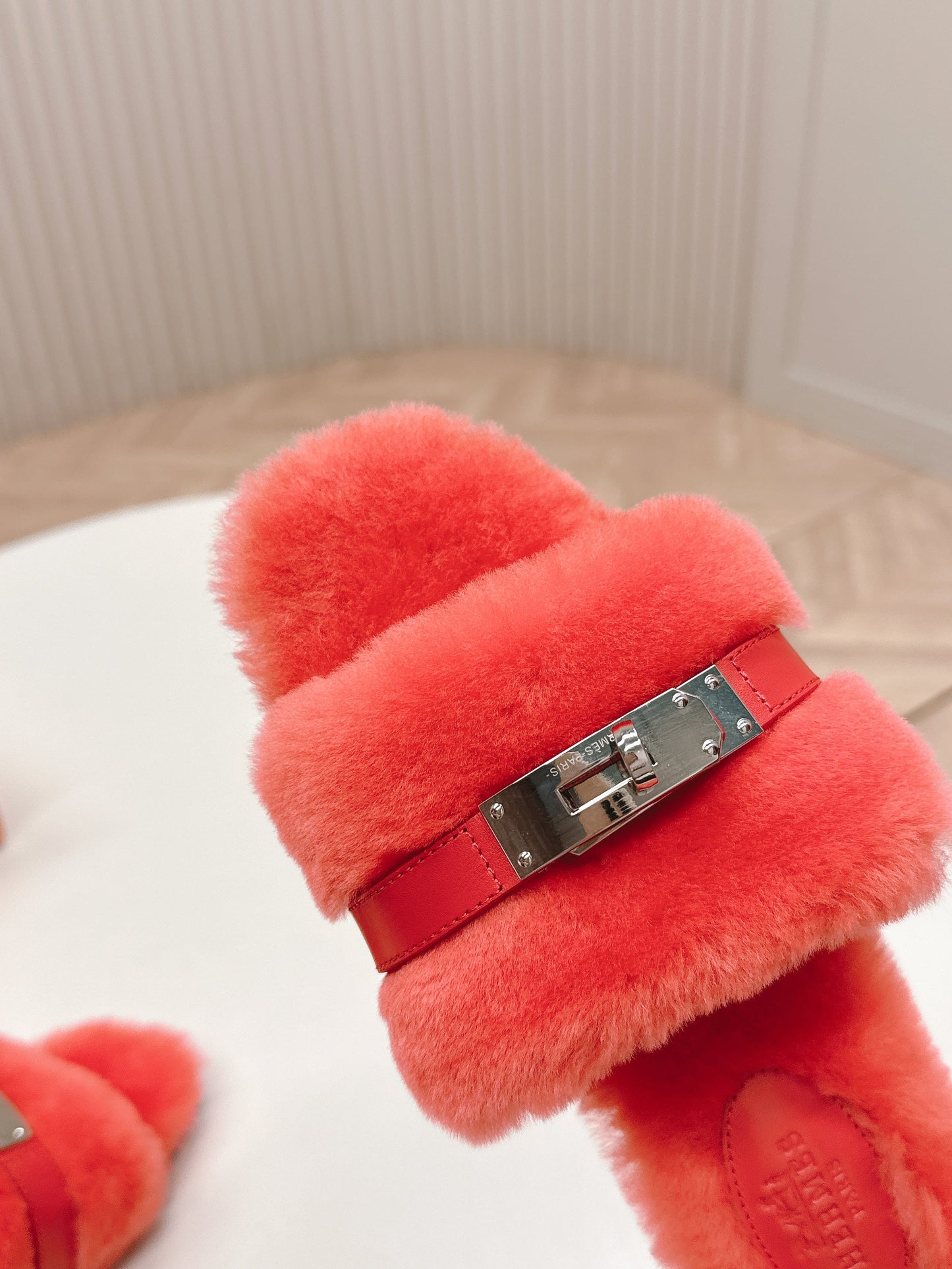 HM 25S ORAN SANDAL IN RED ORANGE SHEARLING WITH SILVER HARDWARE - 35