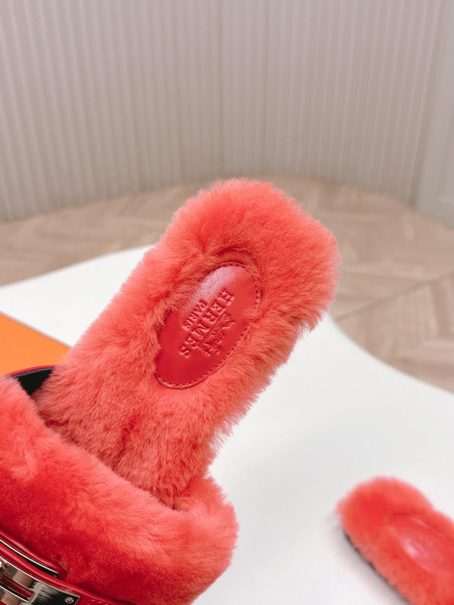 HM 25S ORAN SANDAL IN RED ORANGE SHEARLING WITH SILVER HARDWARE - 35