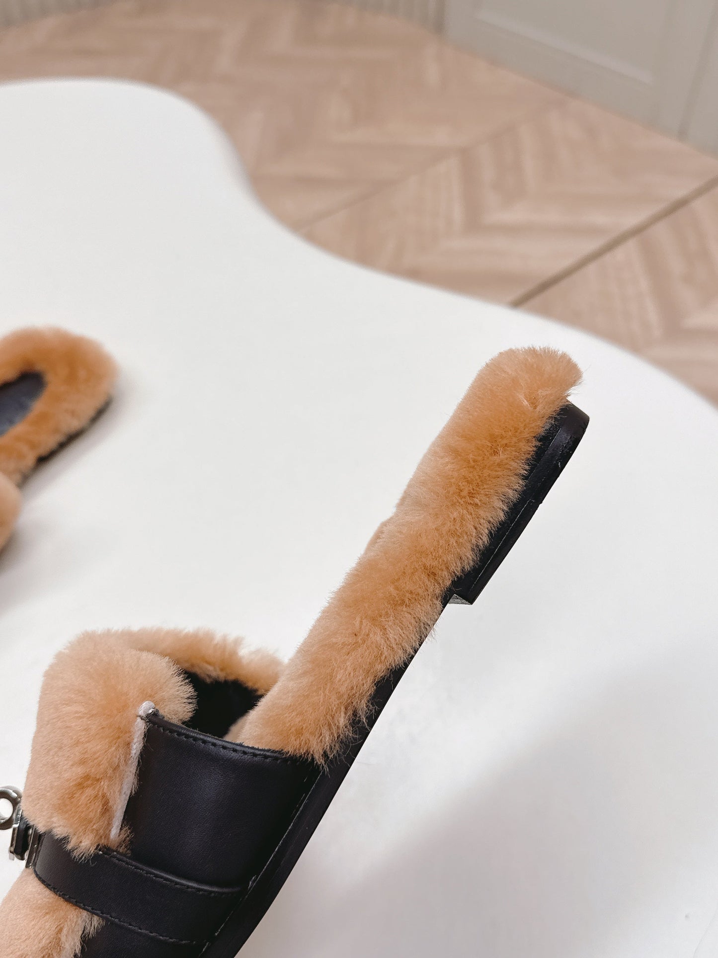 HM 25S ORAN SANDAL IN CLAY ORANGE SHEARLING WITH SILVER HARDWARE - 35