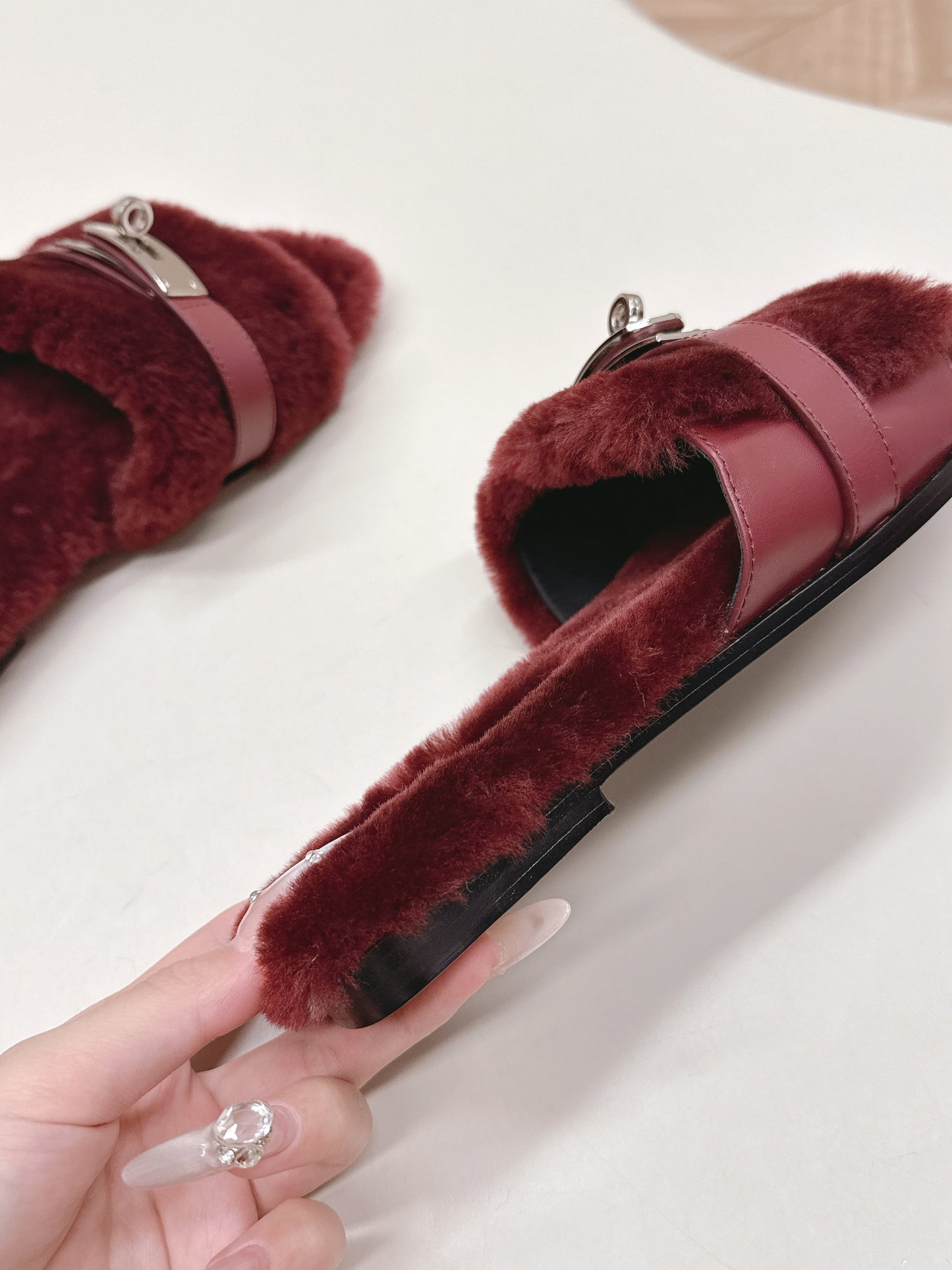 HM 25S ORAN SANDAL IN DARK RED SHEARLING WITH SILVER HARDWARE - 35
